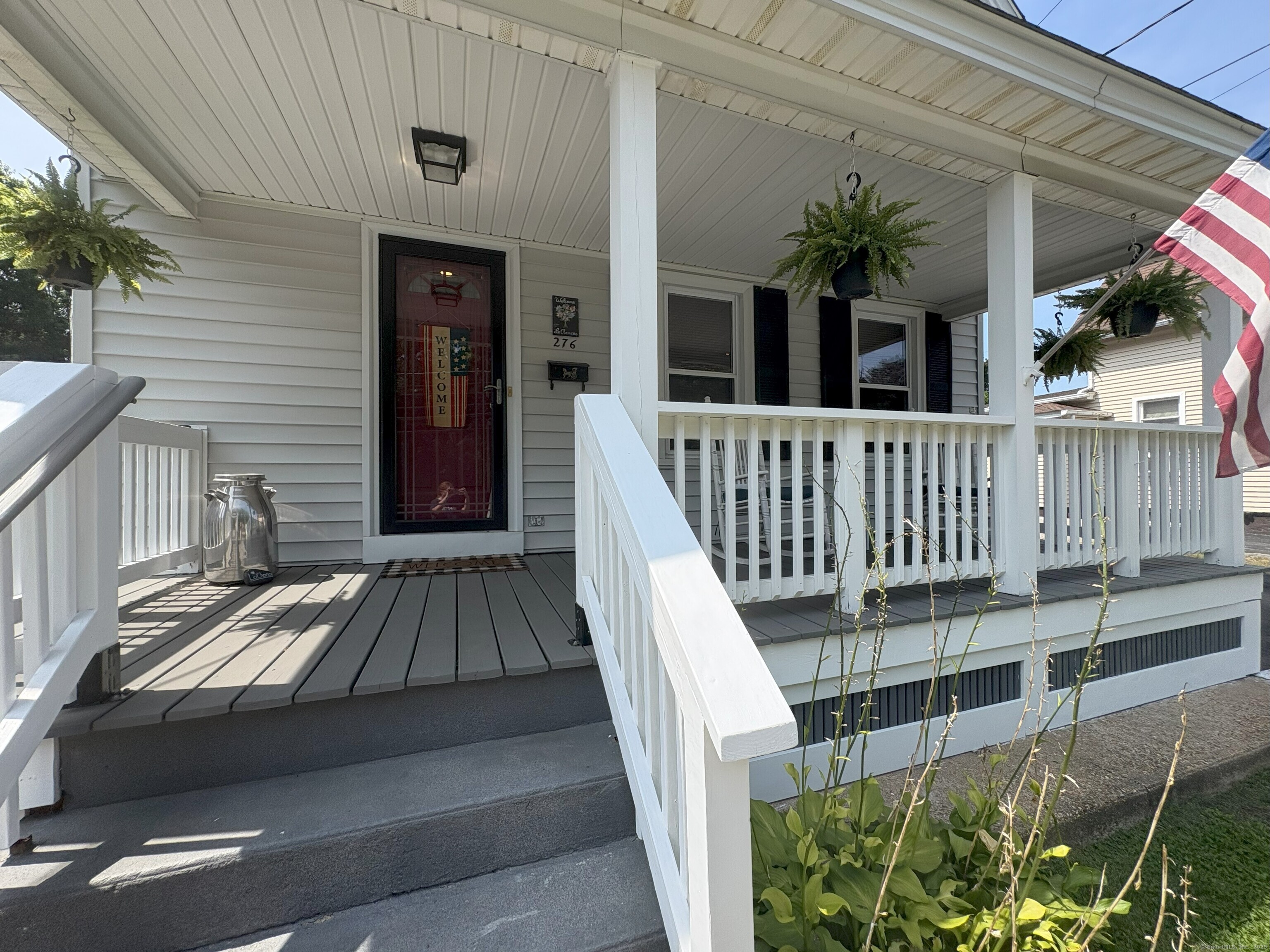 Norwich, Connecticut 06360, United States, 3 Bedrooms Bedrooms, ,1 BathroomBathrooms,Residential,Active,189562