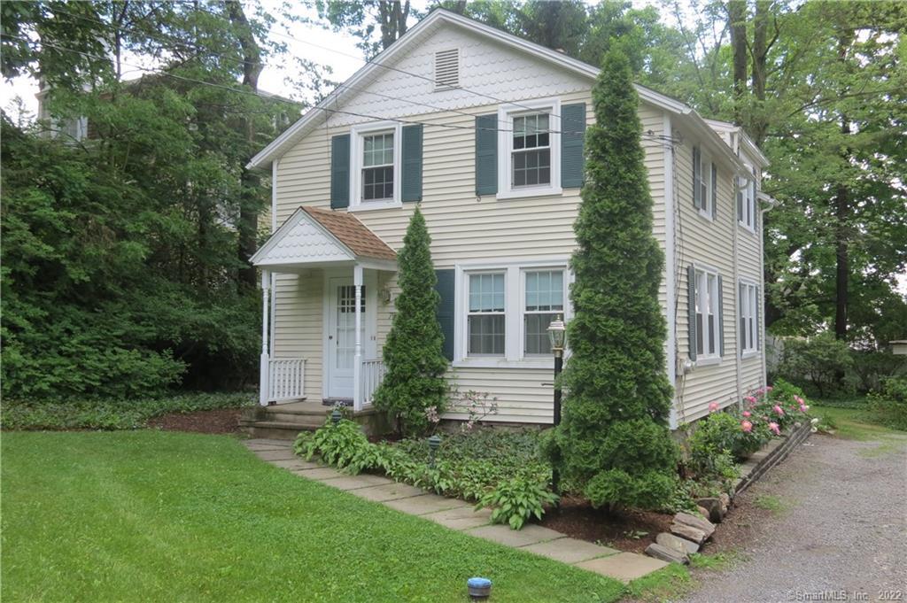 Photo 1 of 70 Seminary Street A, New Canaan, Connecticut, $1,850, Web #: 170035634