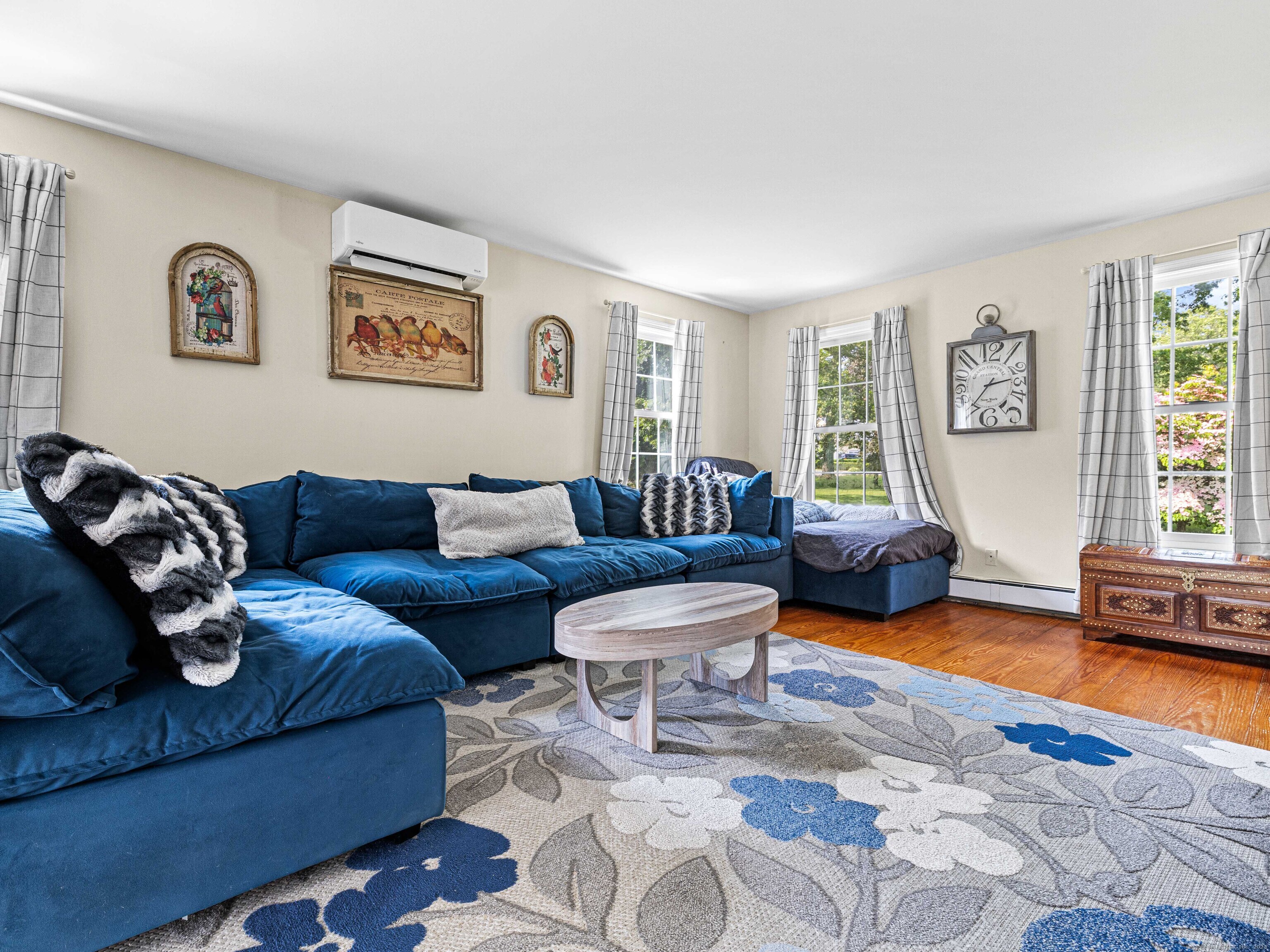 65 Hyde Park Road