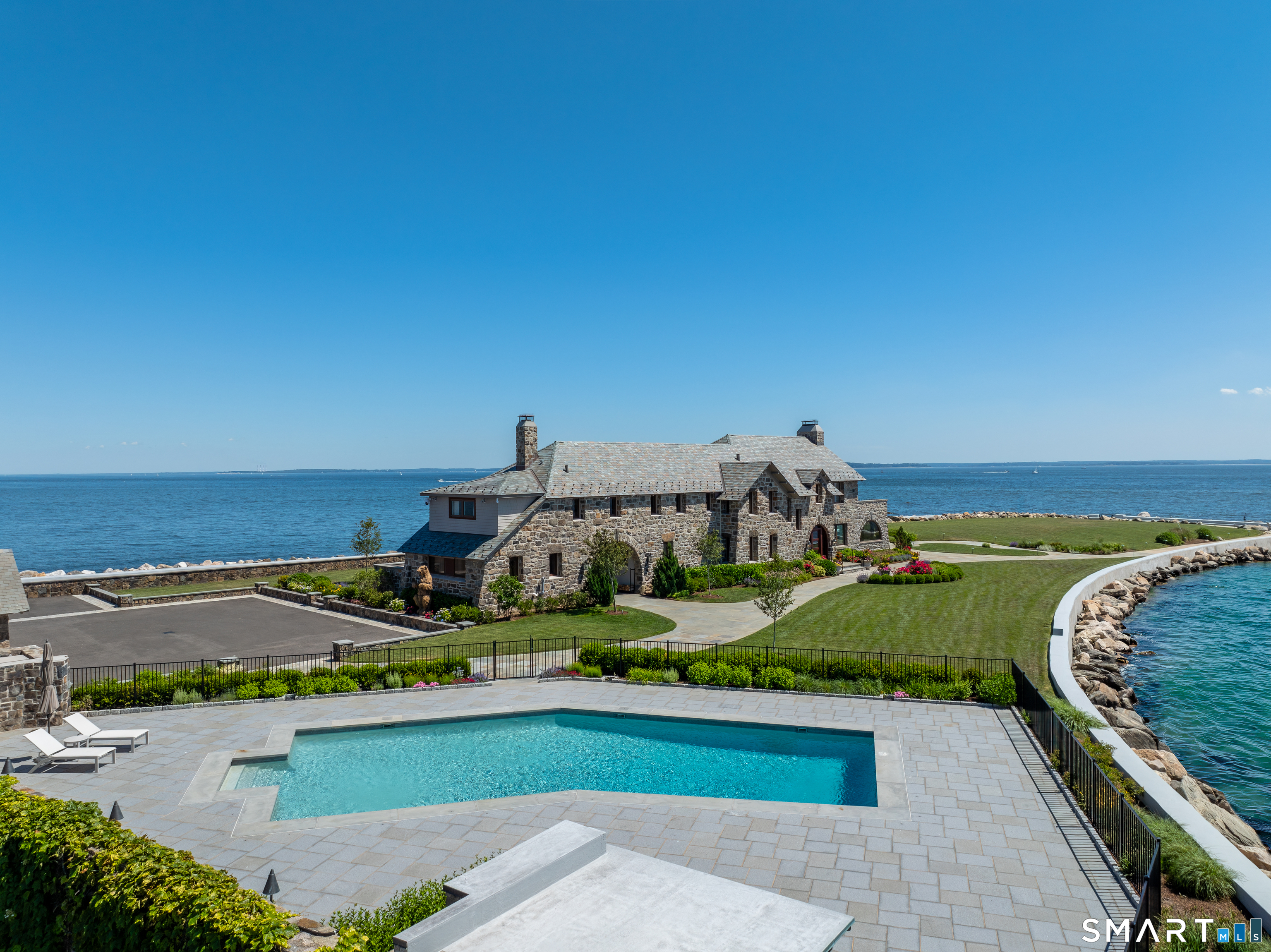 123 Saddle Rock Road