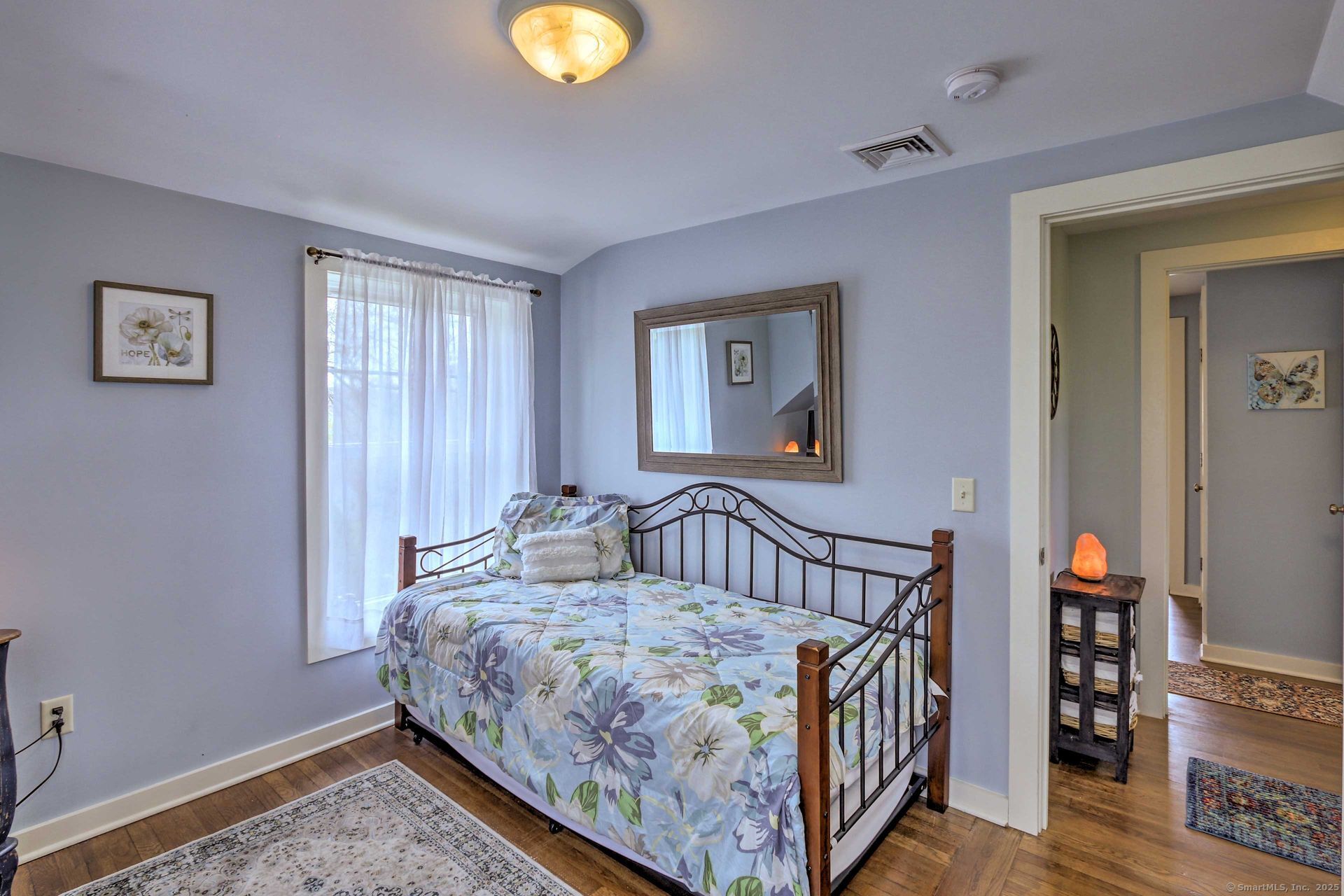 Waterford, Connecticut 06385, United States, 2 Bedrooms Bedrooms, ,2 BathroomsBathrooms,Residential,Pending,191868