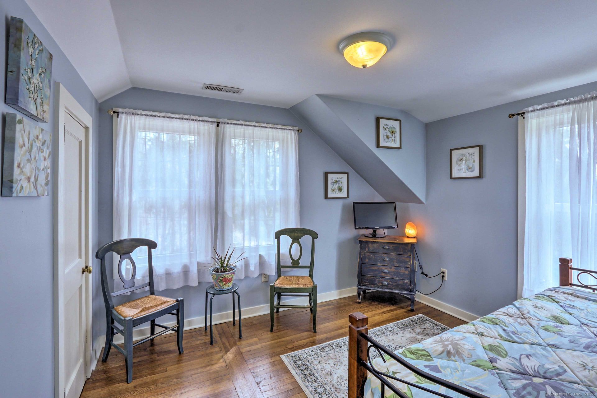 Waterford, Connecticut 06385, United States, 2 Bedrooms Bedrooms, ,2 BathroomsBathrooms,Residential,Pending,191868