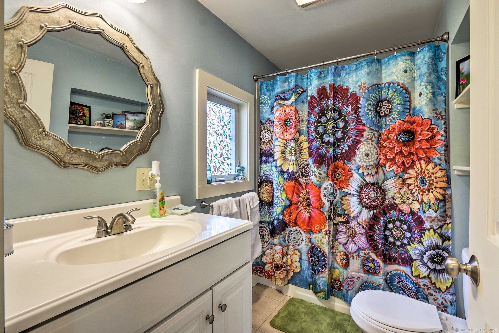 Waterford, Connecticut 06385, United States, 2 Bedrooms Bedrooms, ,2 BathroomsBathrooms,Residential,Pending,191868