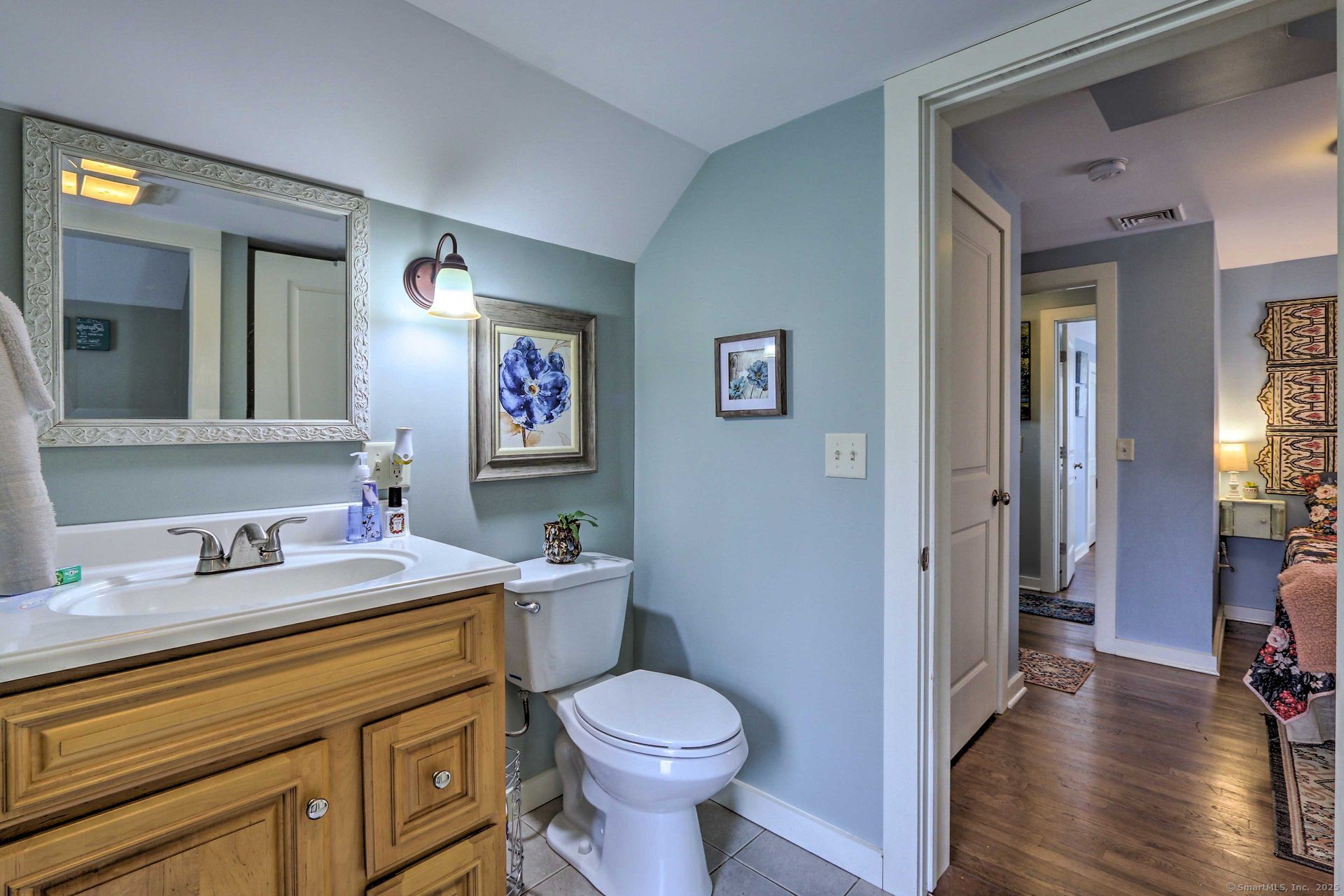 Waterford, Connecticut 06385, United States, 2 Bedrooms Bedrooms, ,2 BathroomsBathrooms,Residential,Pending,191868