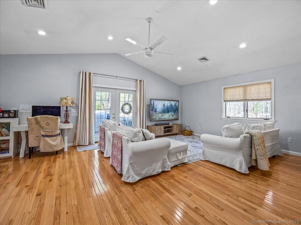 215 Cranberry Pond Road, Norwich, Connecticut image 7