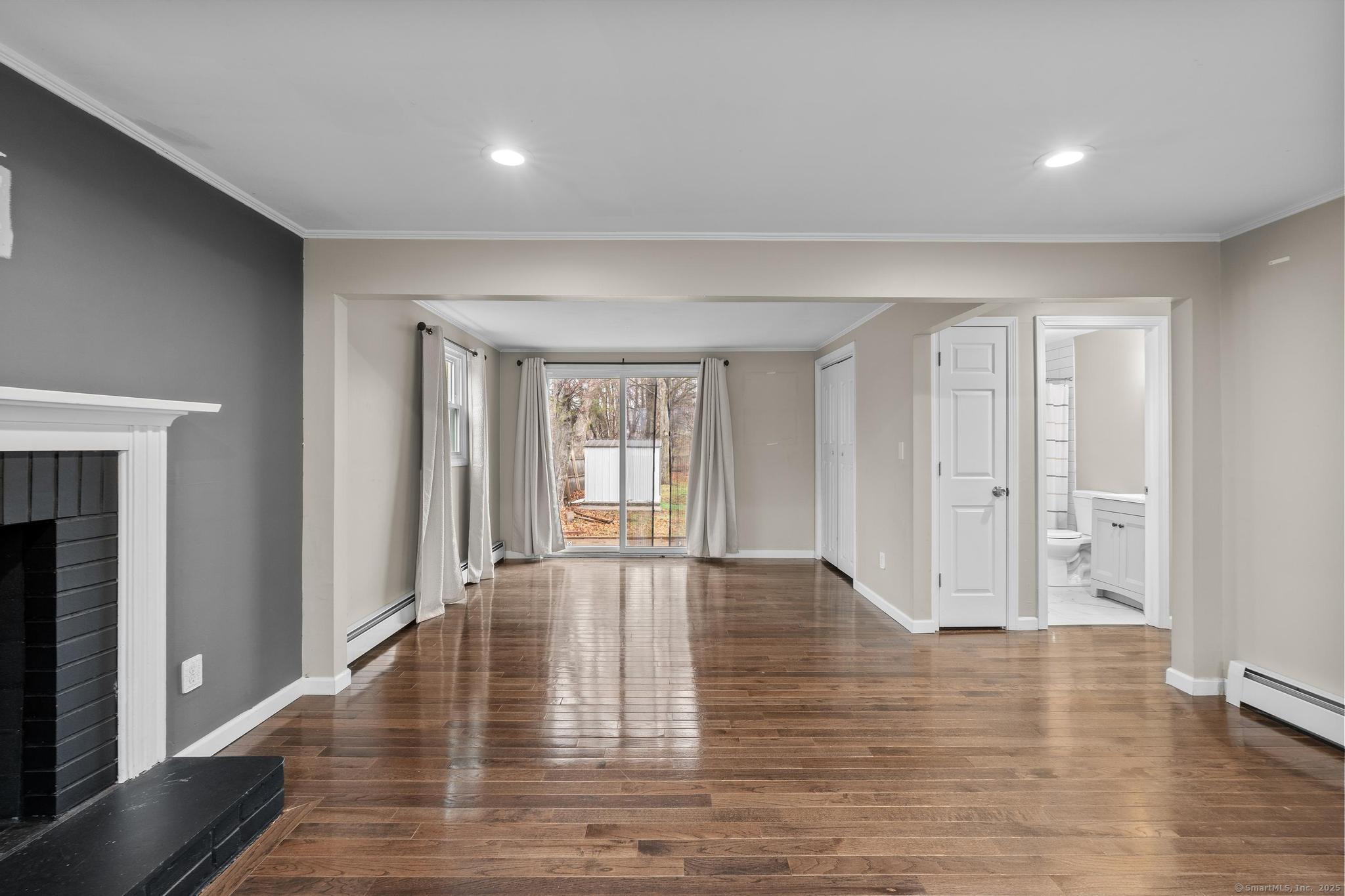 551 Pine Street, Bristol, Connecticut image 12