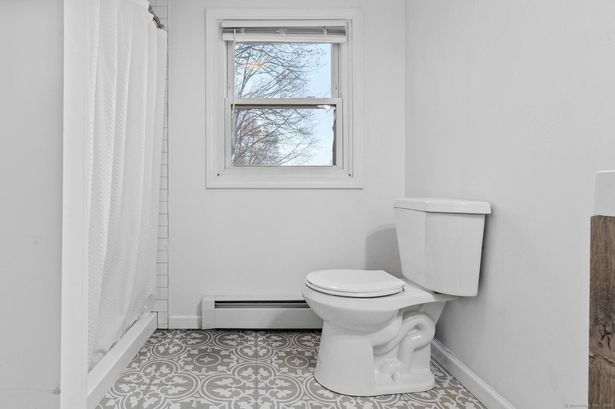 551 Pine Street, Bristol, Connecticut image 26