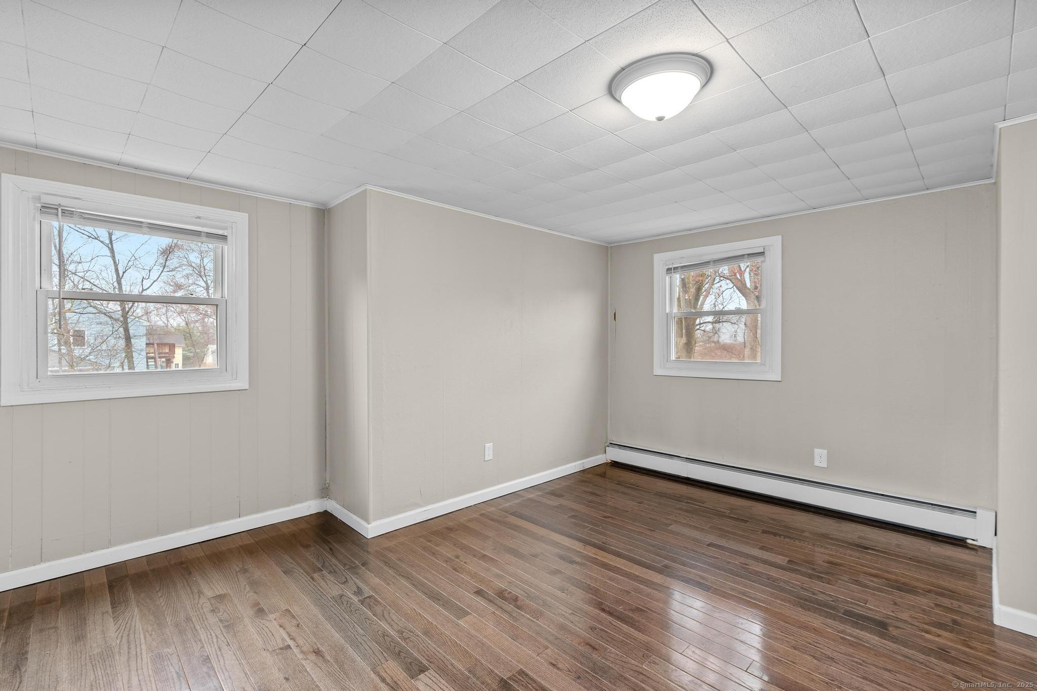 551 Pine Street, Bristol, Connecticut image 22