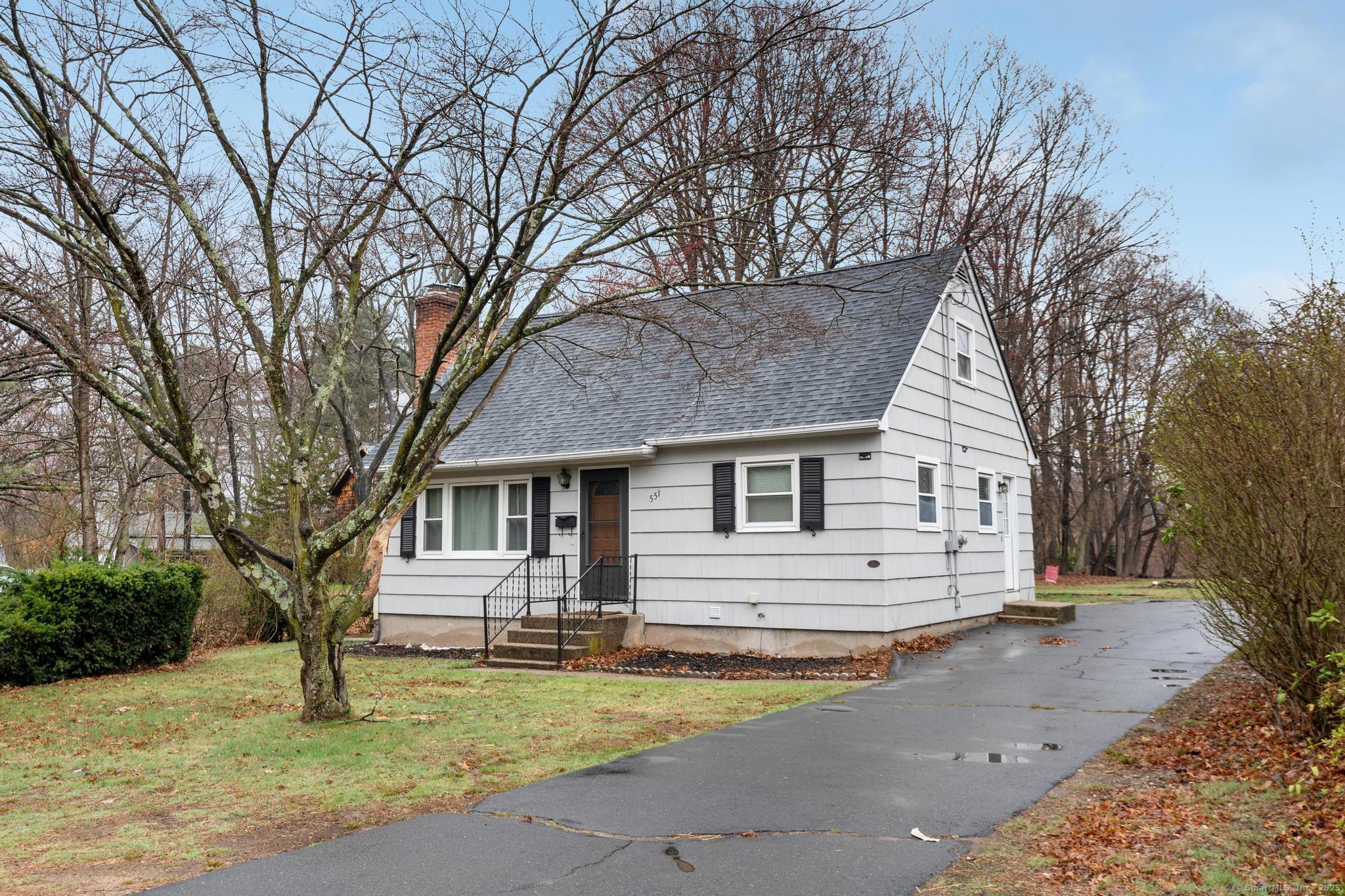 551 Pine Street, Bristol, Connecticut image 1