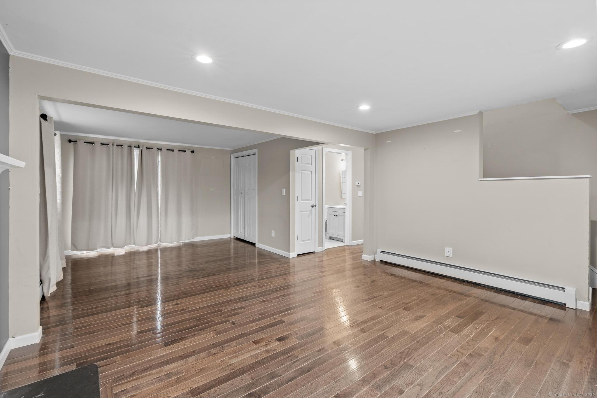 551 Pine Street, Bristol, Connecticut image 10