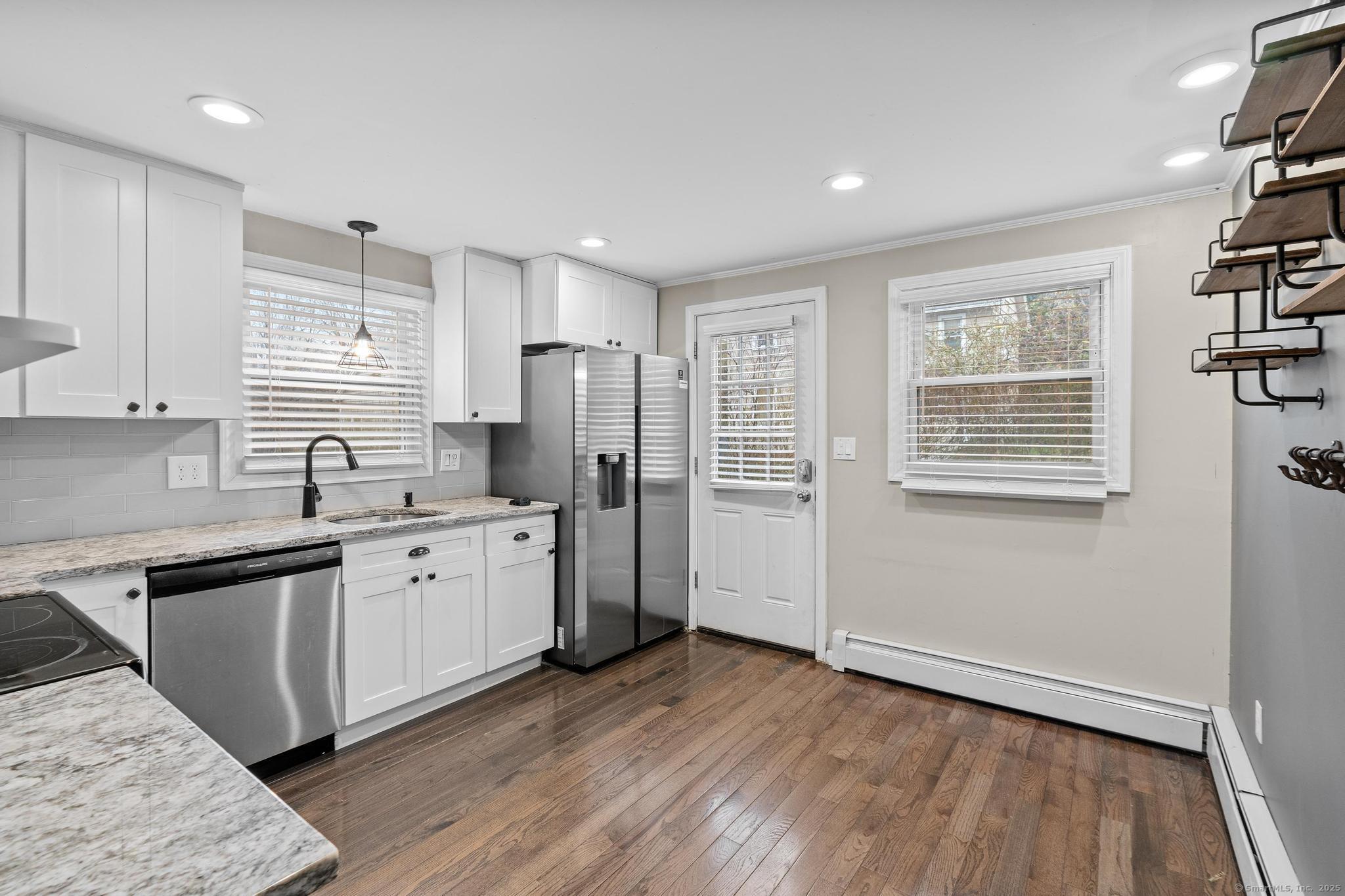 551 Pine Street, Bristol, Connecticut image 7