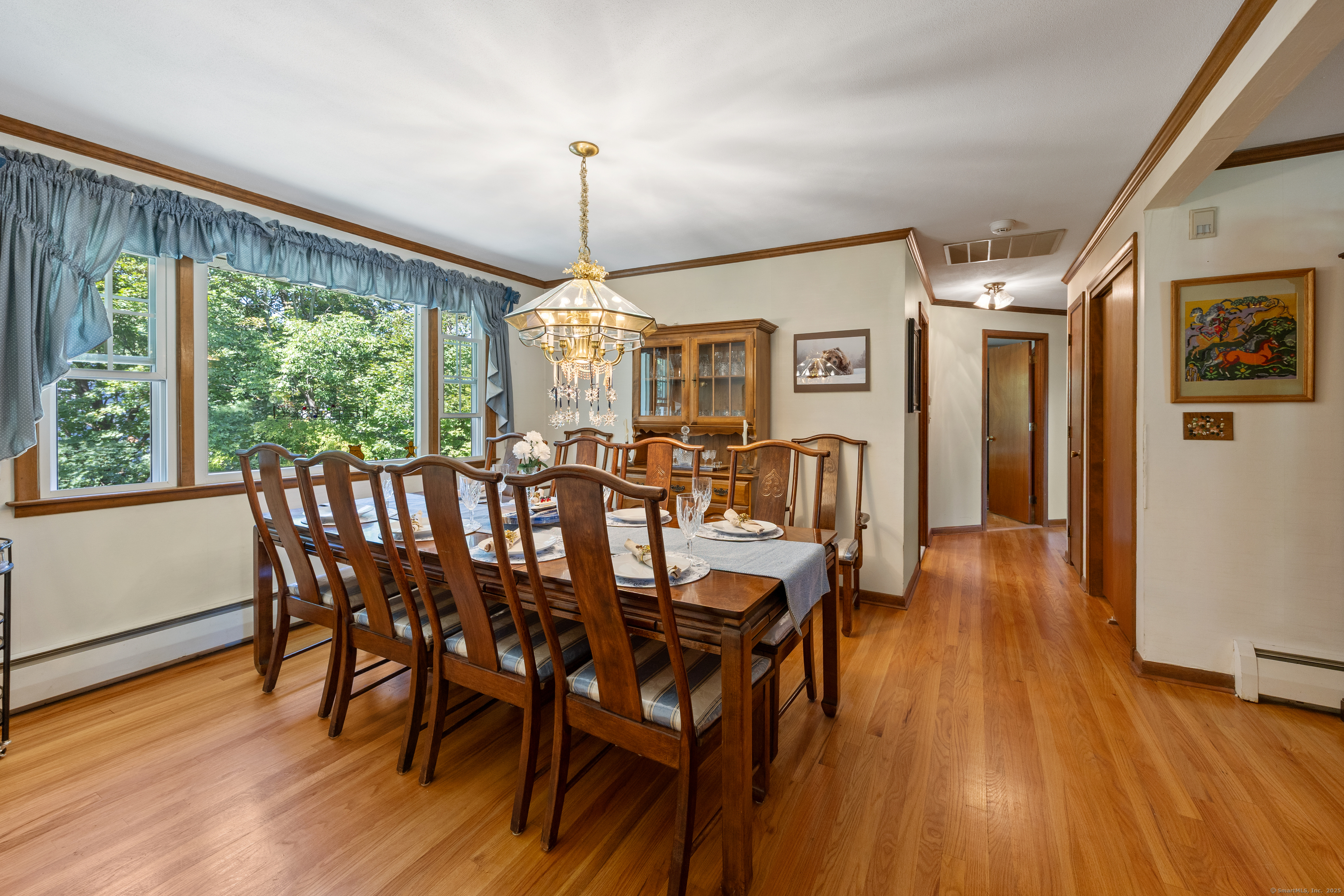 North Haven, Connecticut 06473, United States, 4 Bedrooms Bedrooms, ,3 BathroomsBathrooms,Residential,Pending,210035