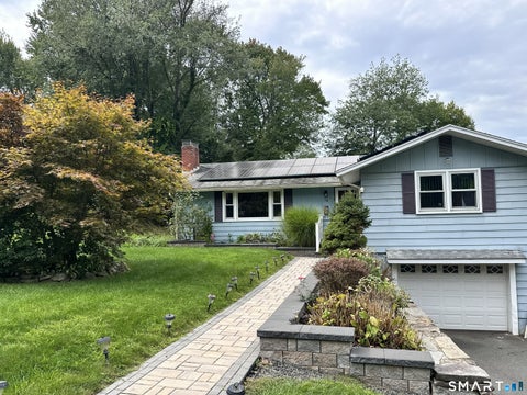 Homes For Sale - 48 Ferguson Road<br/> Manchester, CT 06040