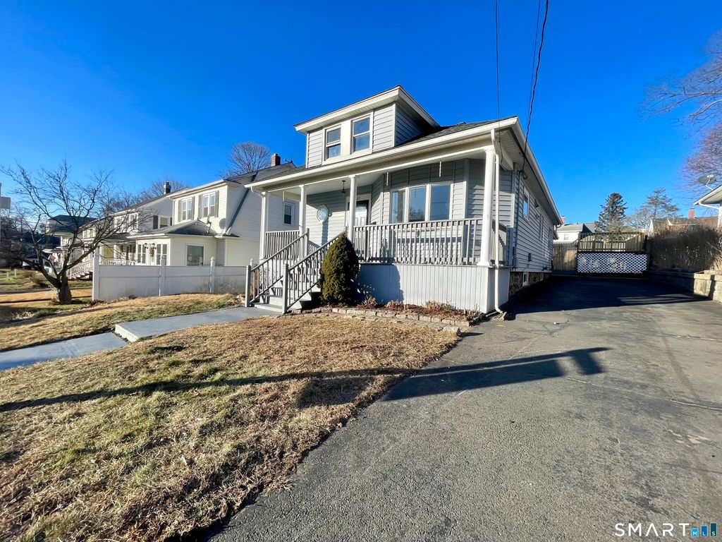 Photo of 87 Melrose Avenue, Waterbury, CT 06705 (MLS # 24141935)