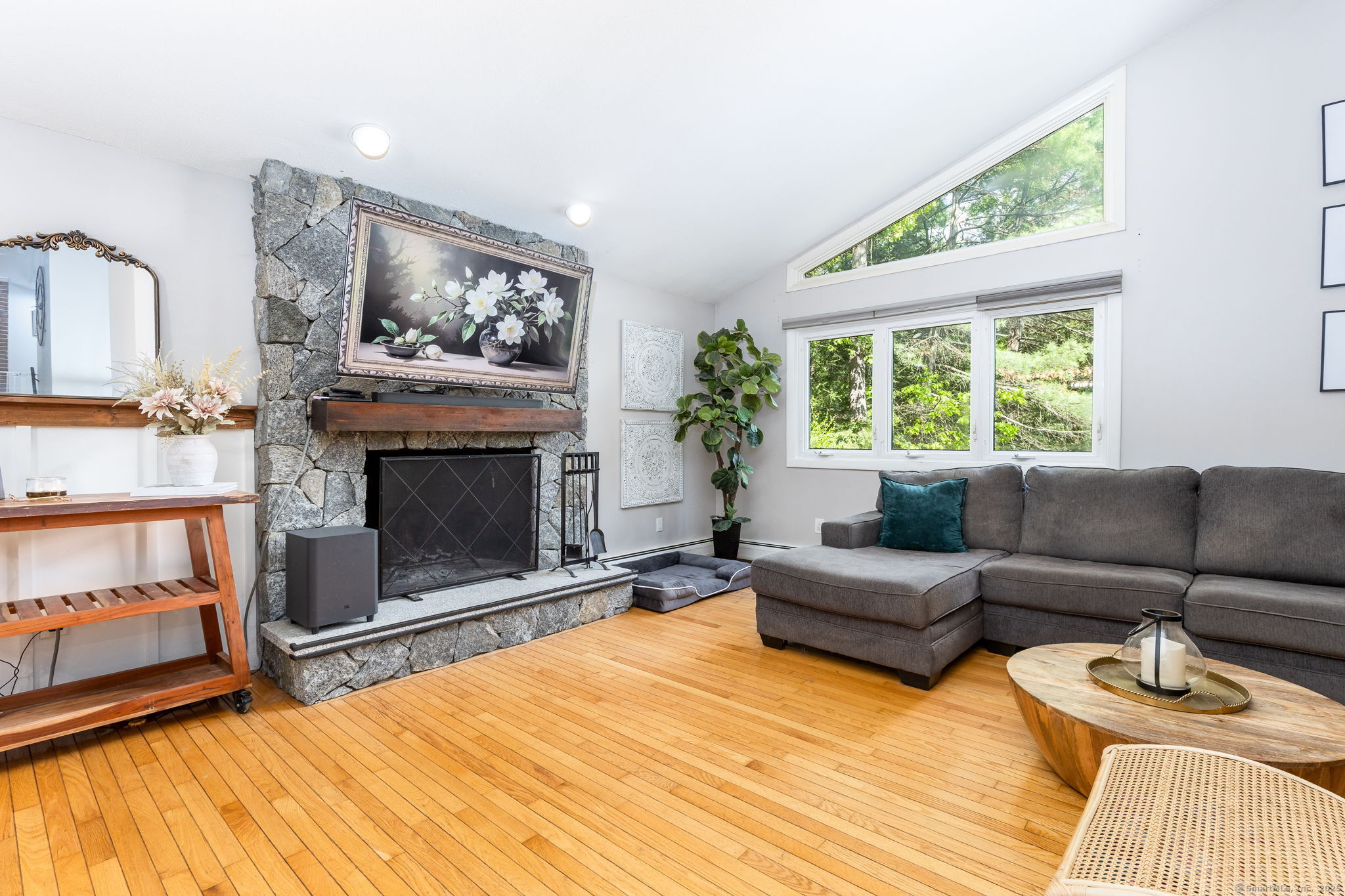 19 High Ridge Drive