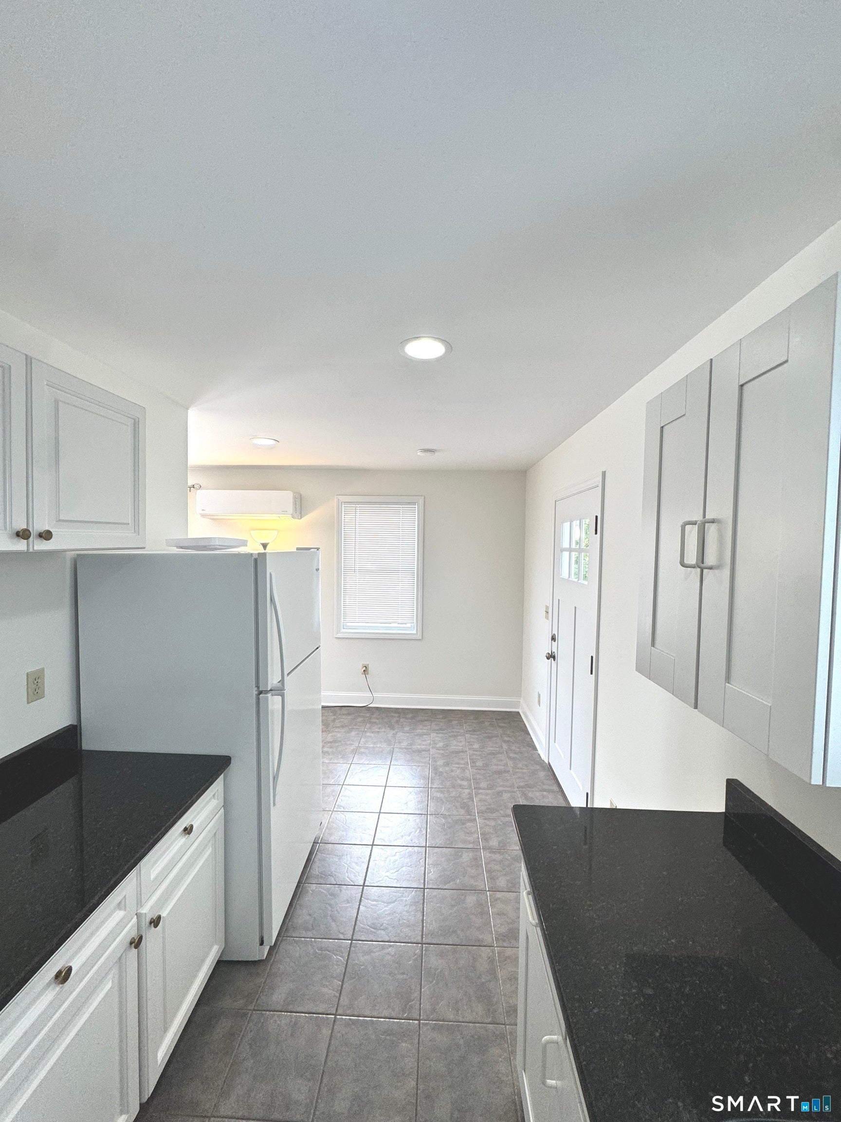 93 New Canaan Avenue 1A