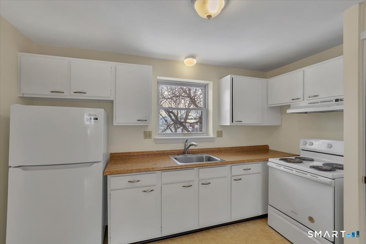 3 Colonial Drive APT C