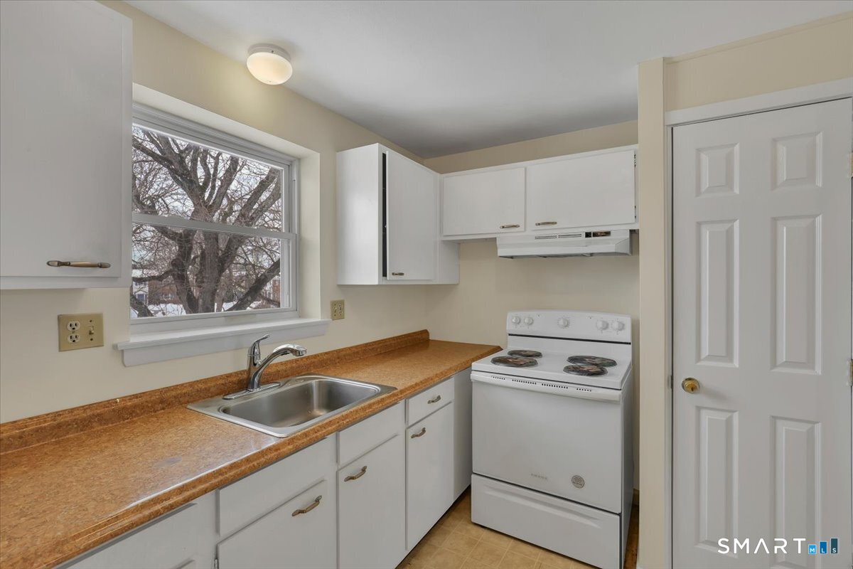 3 Colonial Drive APT C