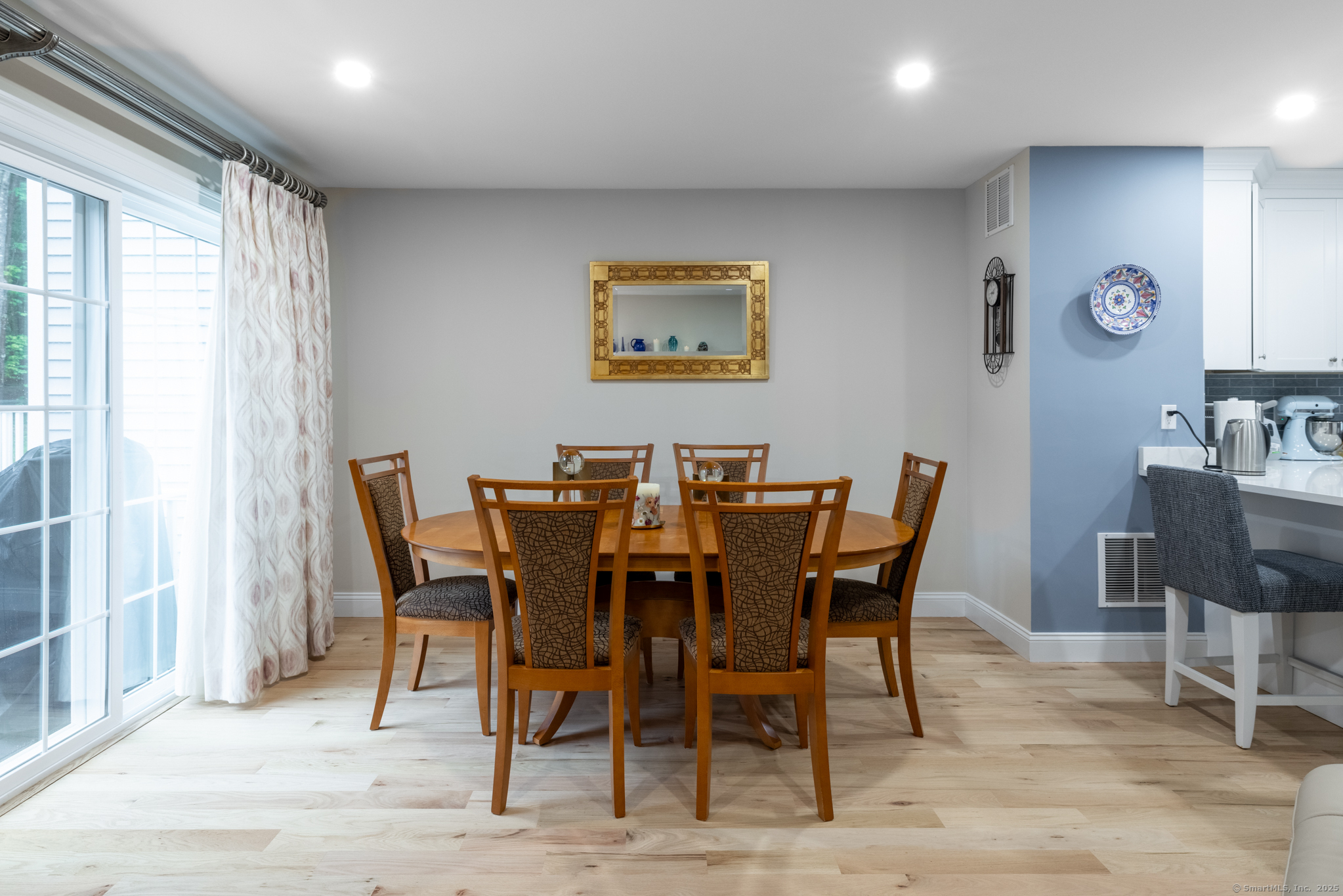 21 Summer Brook Way, Seymour, Connecticut image 10