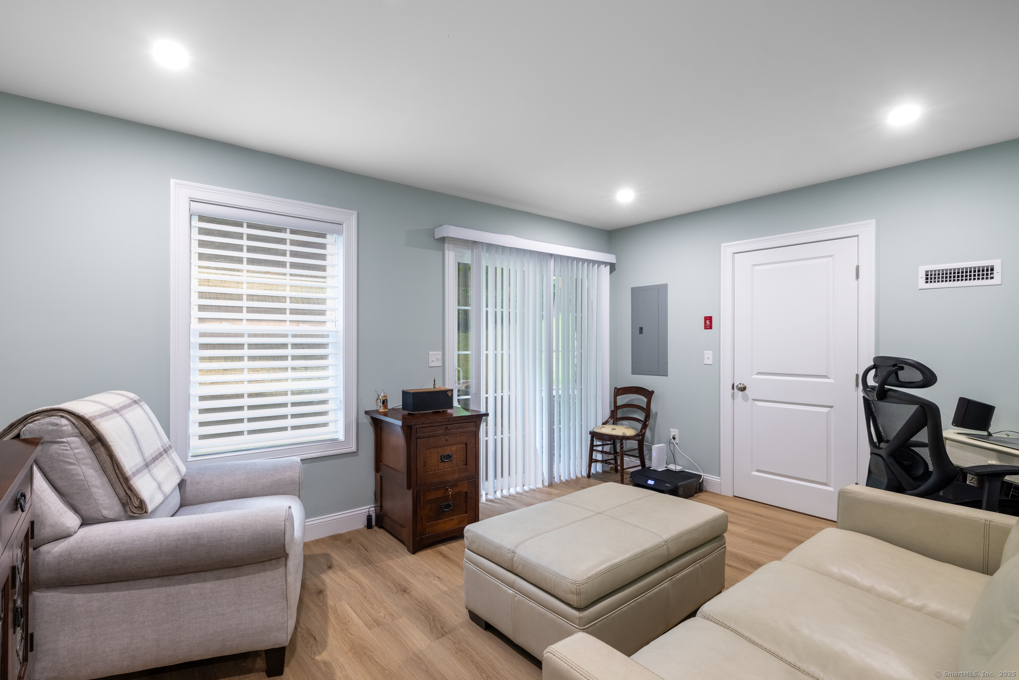 21 Summer Brook Way, Seymour, Connecticut image 28