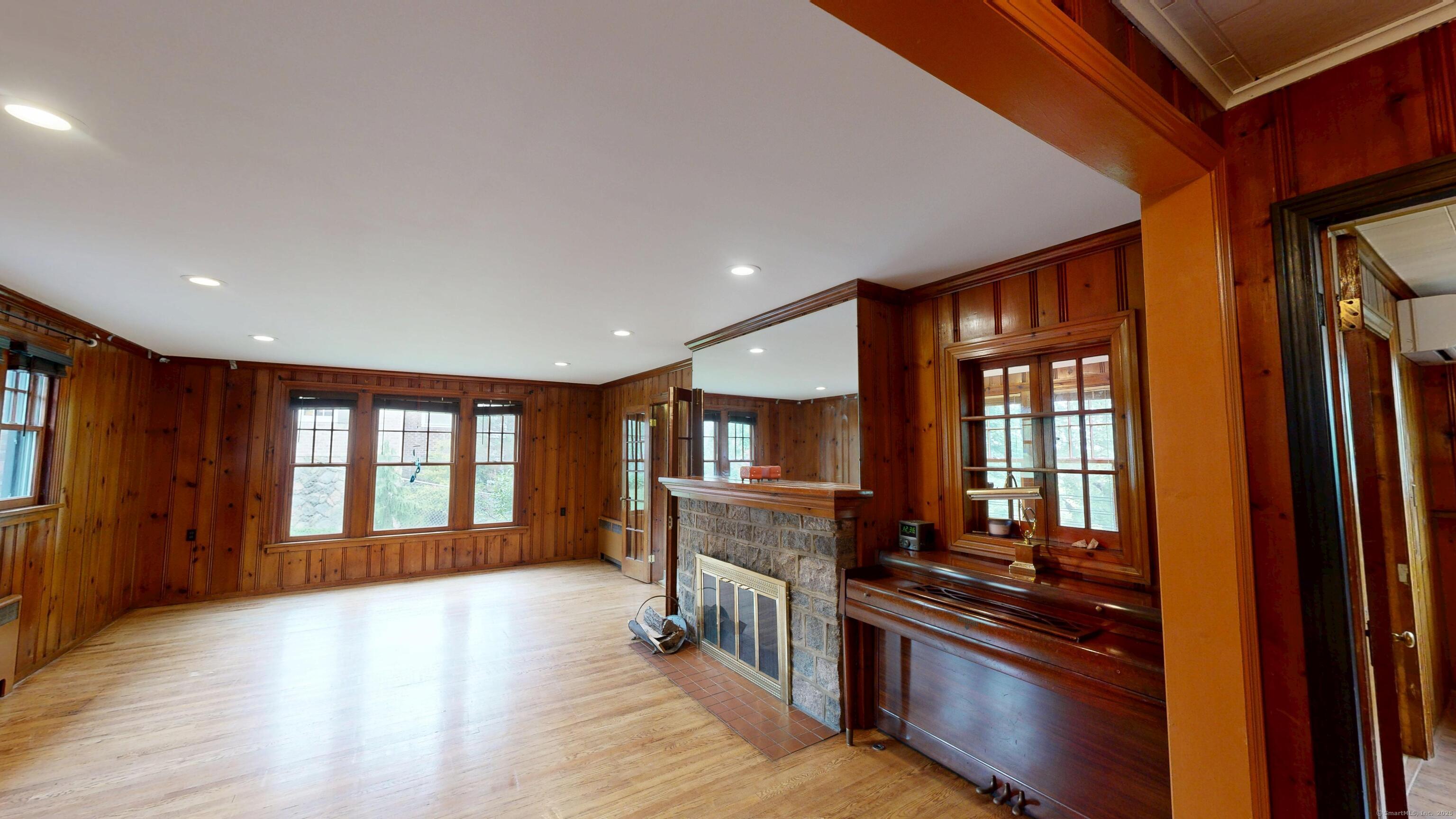 85 Hillcrest Terrace, Meriden, Connecticut image 8
