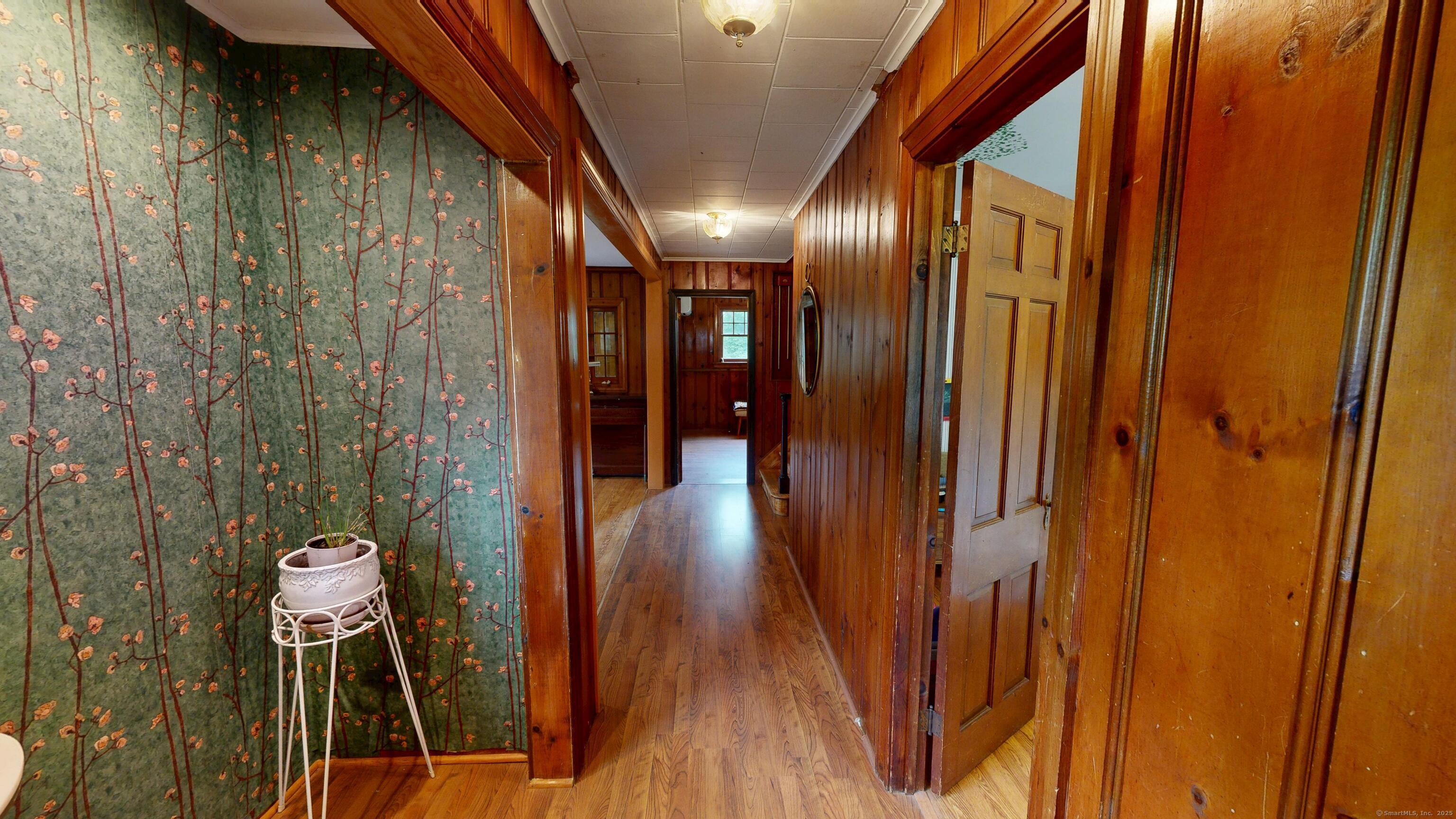 85 Hillcrest Terrace, Meriden, Connecticut image 3