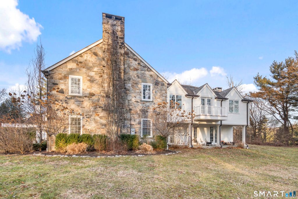 Photo of 282 North Avenue, Westport, CT 06880 (MLS # 24149851)