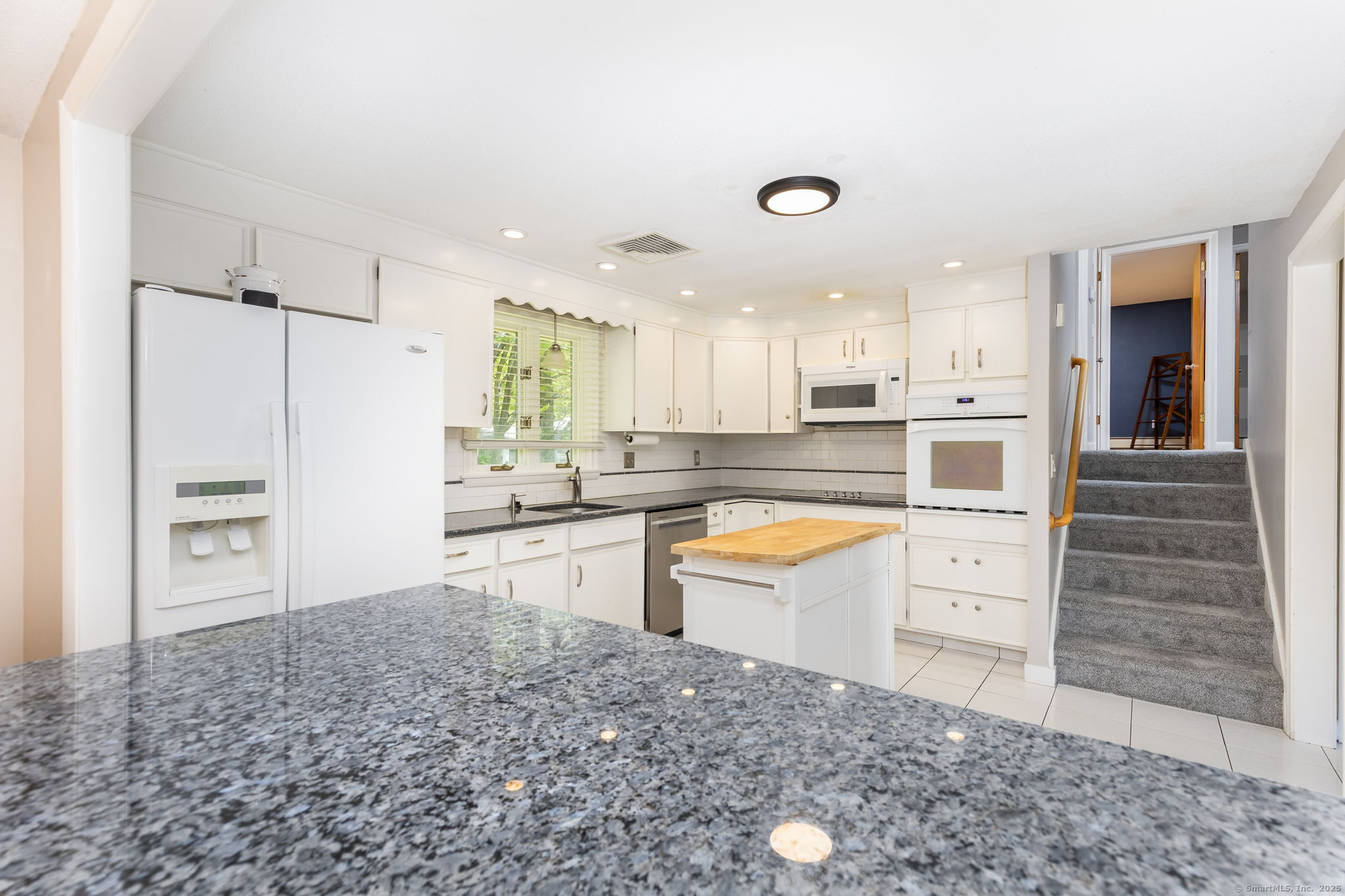 20 King Edward Road, West Hartford, Connecticut image 6