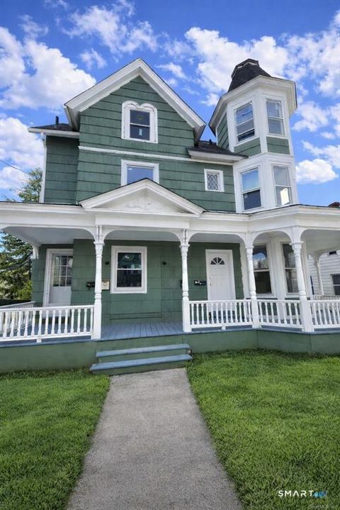 Photo of 21 Pearl Street #1W, Torrington, CT 06790 (MLS # 24160564)