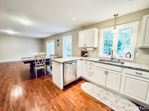 Tiny photo for 29 Logan Lane, Thompson, CT 06277 (MLS # 24174540)