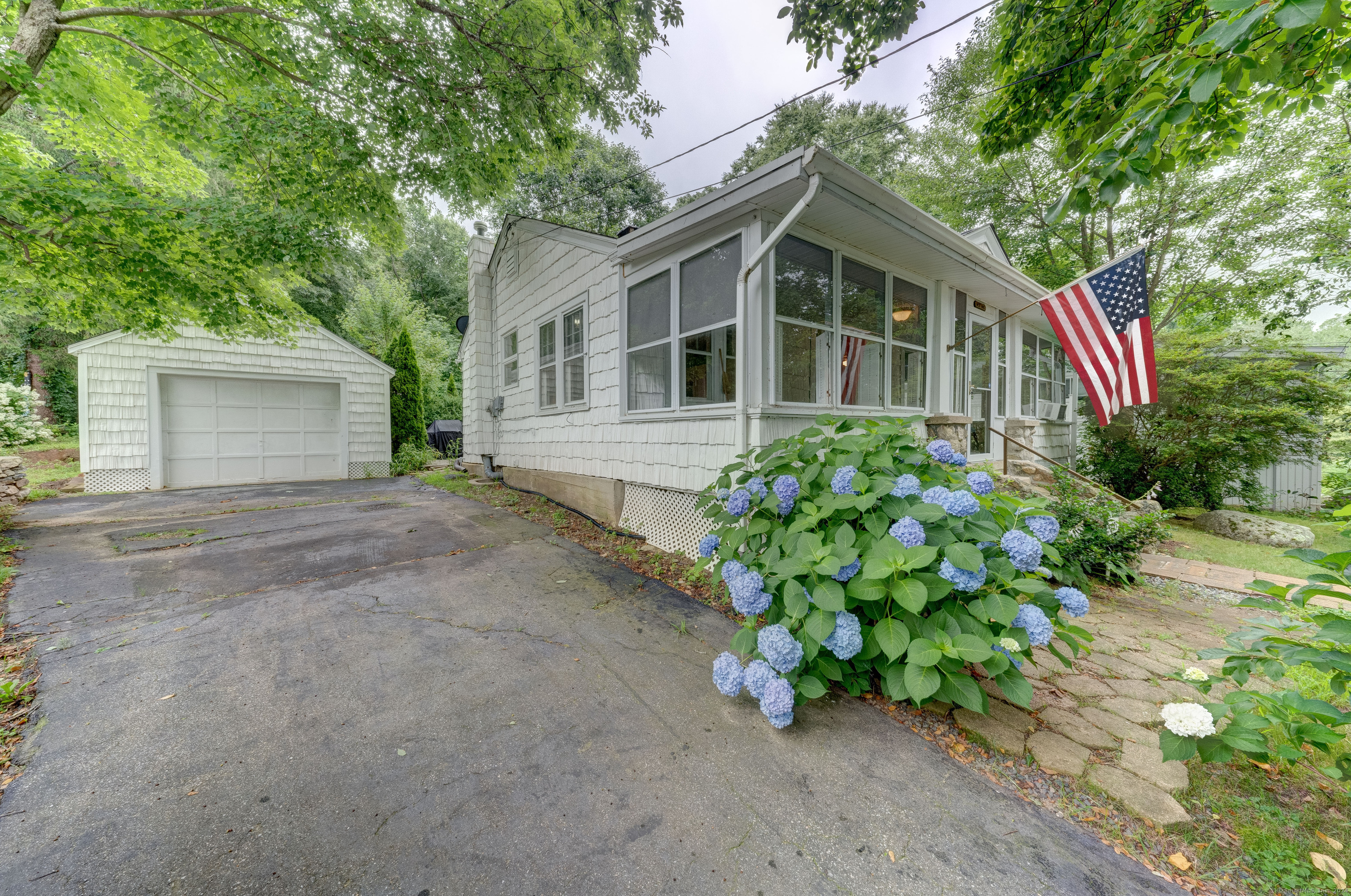 285 Deepwood Drive, Lebanon, Connecticut image 5