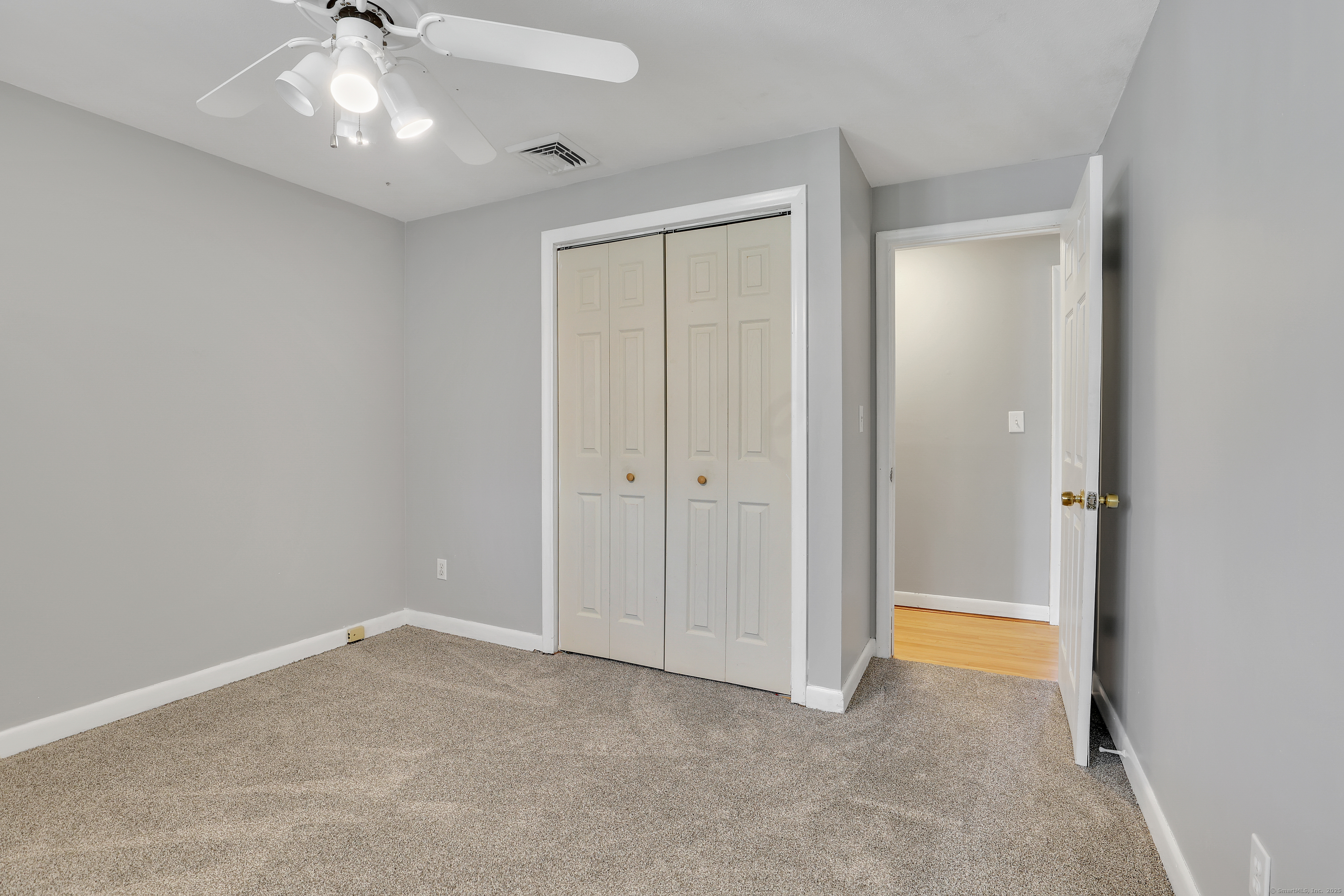 East Hartford, Connecticut 06118, United States, 3 Bedrooms Bedrooms, ,3 BathroomsBathrooms,Residential,Active,238735