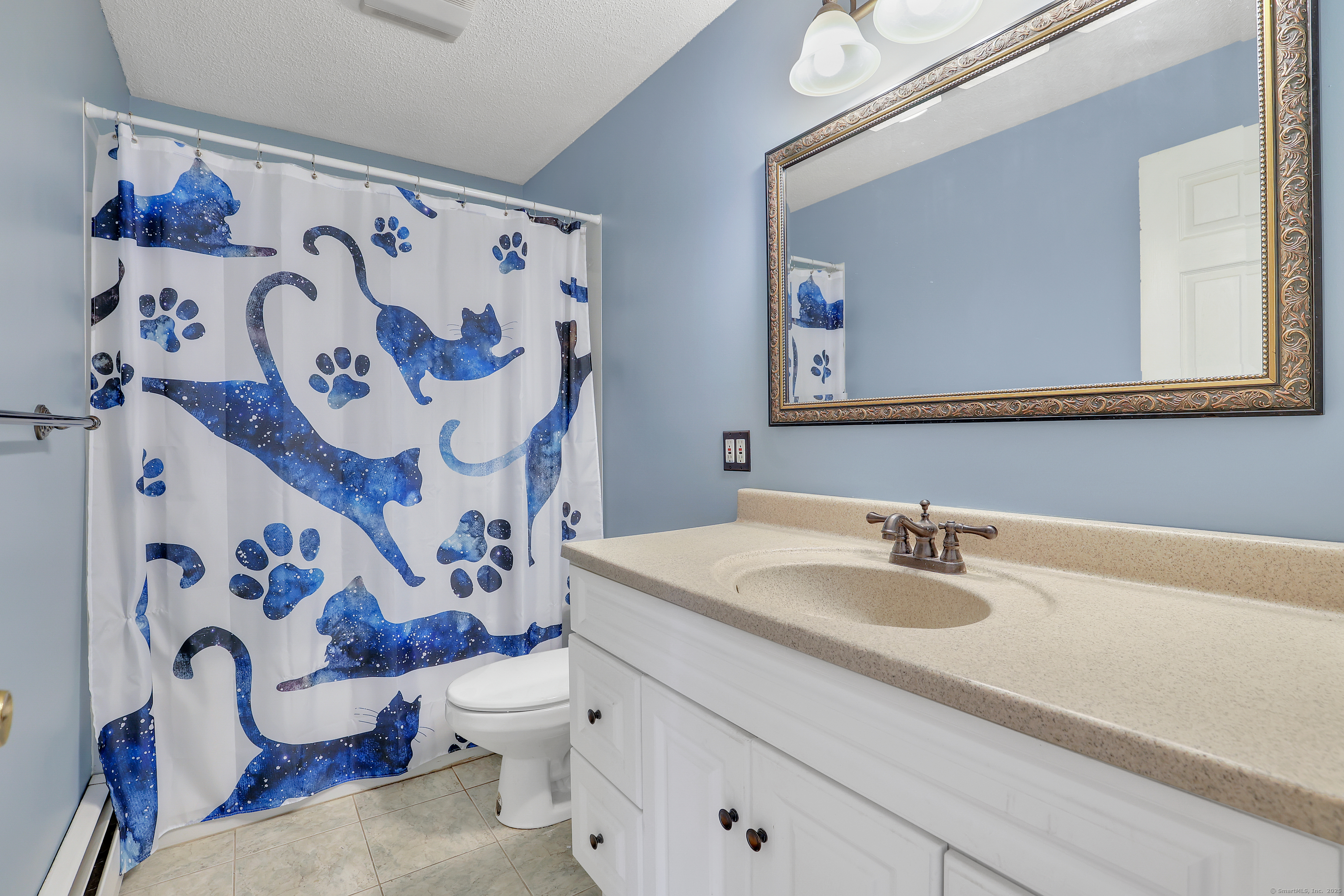 East Hartford, Connecticut 06118, United States, 3 Bedrooms Bedrooms, ,3 BathroomsBathrooms,Residential,Active,238735