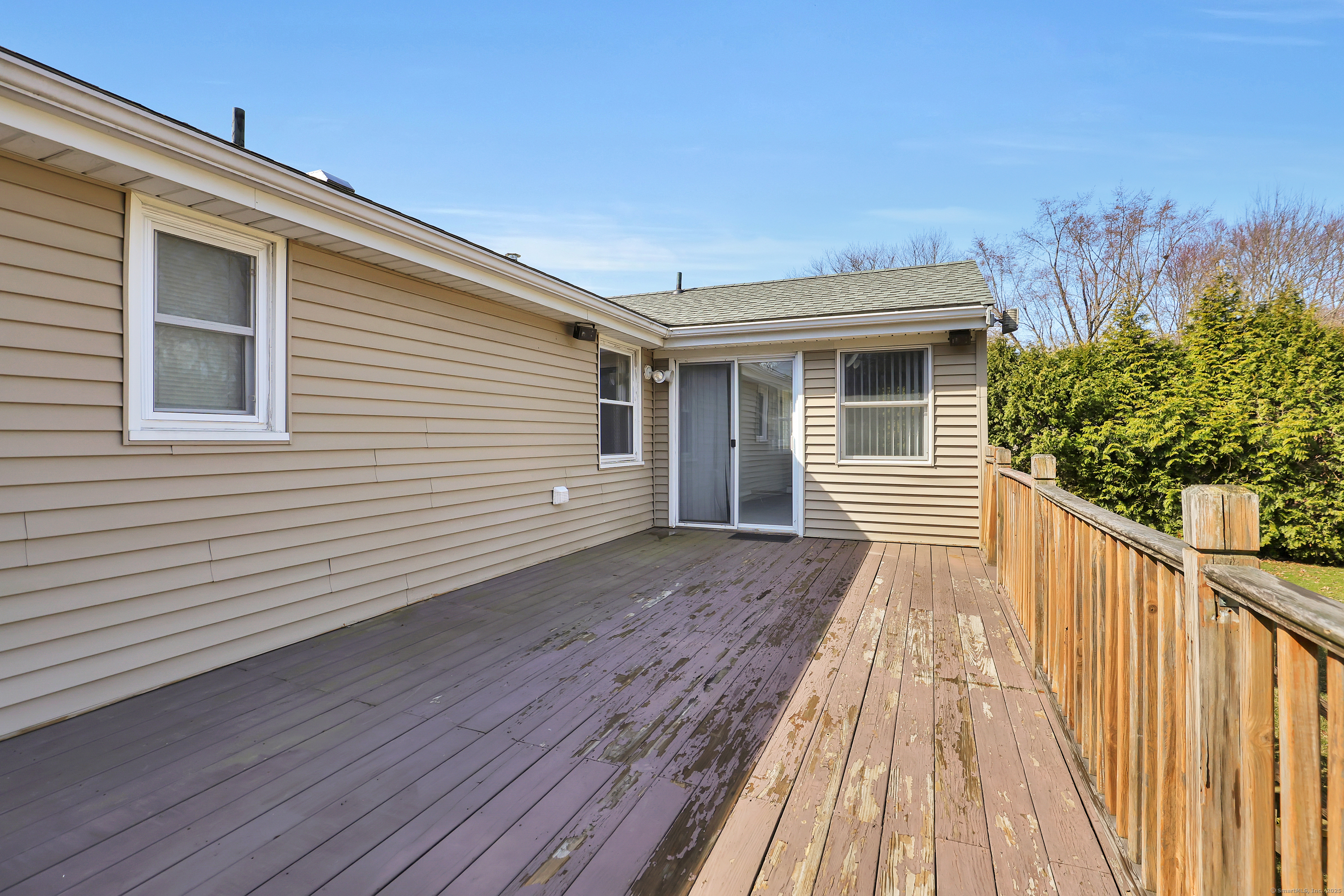 East Hartford, Connecticut 06118, United States, 3 Bedrooms Bedrooms, ,3 BathroomsBathrooms,Residential,Active,238735