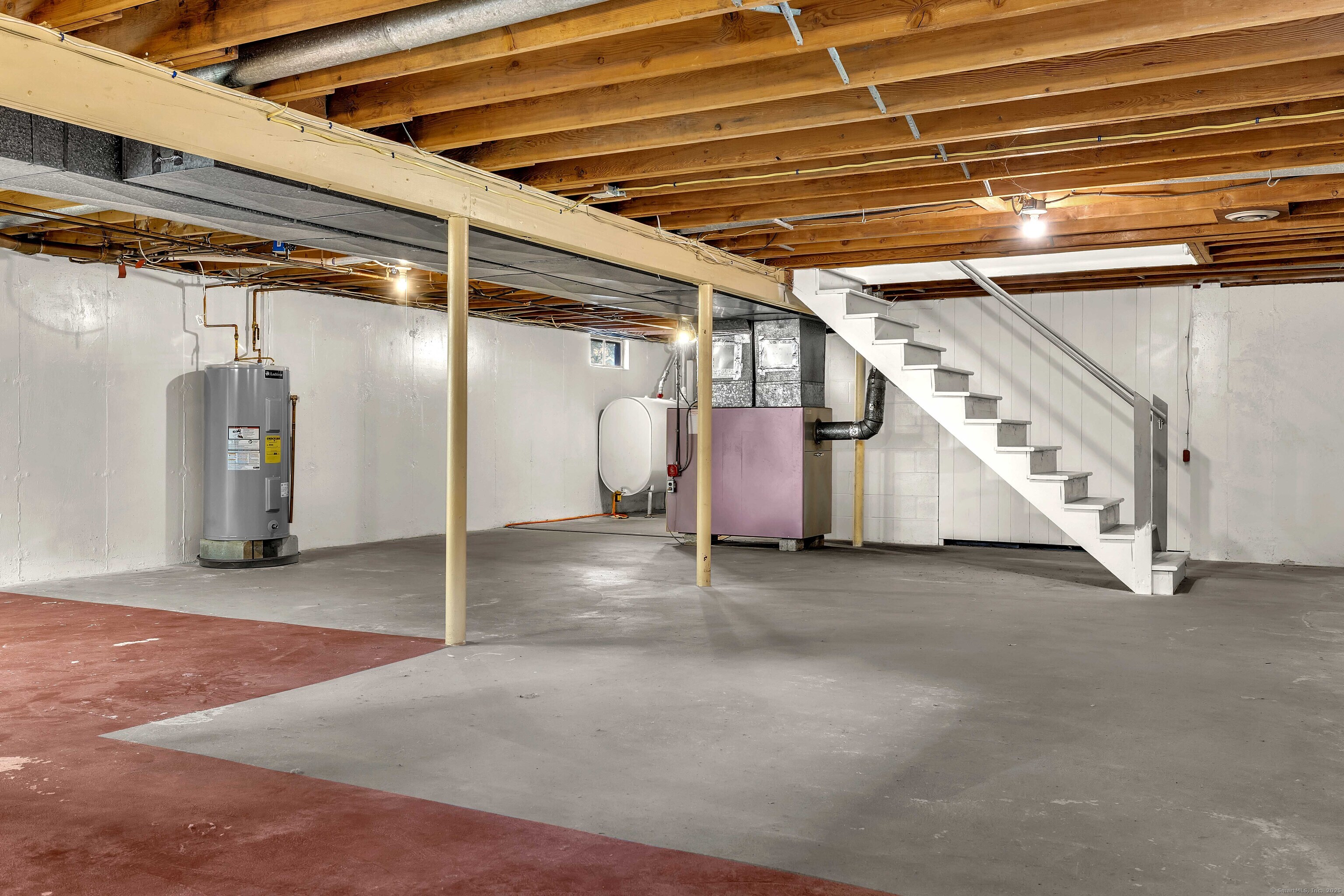 Stonington, Connecticut 06355, United States, 3 Bedrooms Bedrooms, ,2 BathroomsBathrooms,Residential,Pending,154467