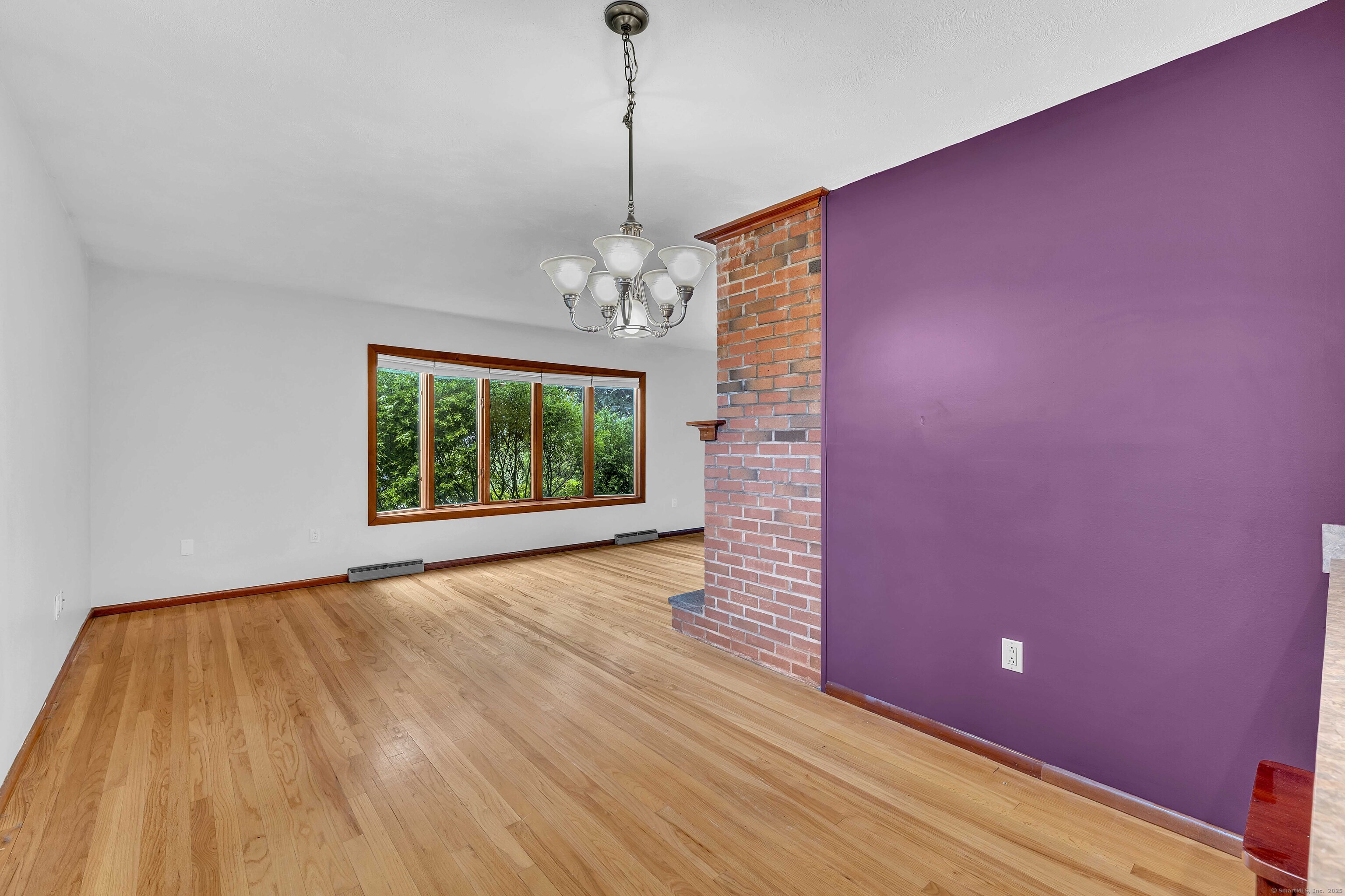 Stonington, Connecticut 06355, United States, 3 Bedrooms Bedrooms, ,2 BathroomsBathrooms,Residential,Pending,154467