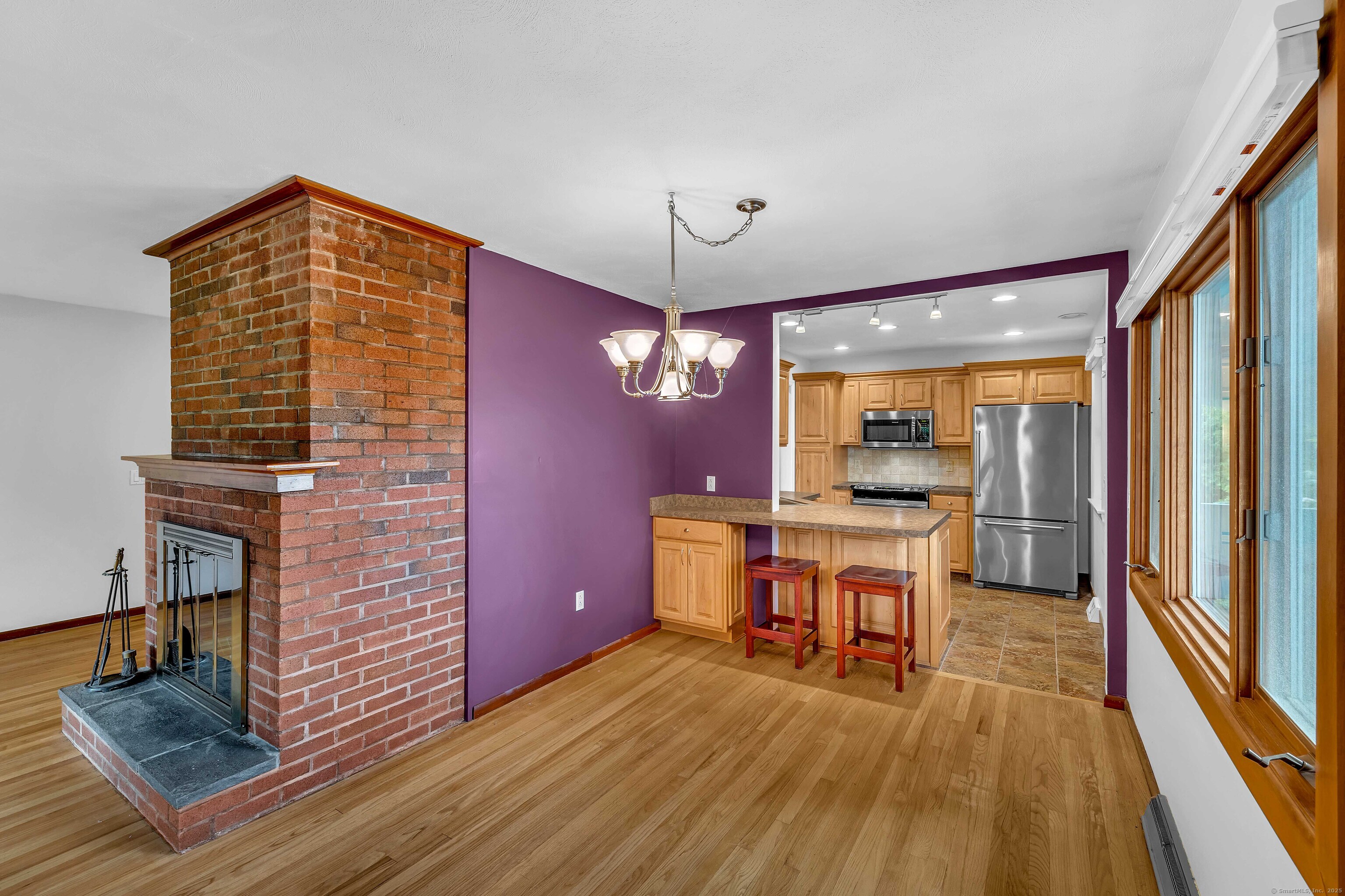 Stonington, Connecticut 06355, United States, 3 Bedrooms Bedrooms, ,2 BathroomsBathrooms,Residential,Pending,154467