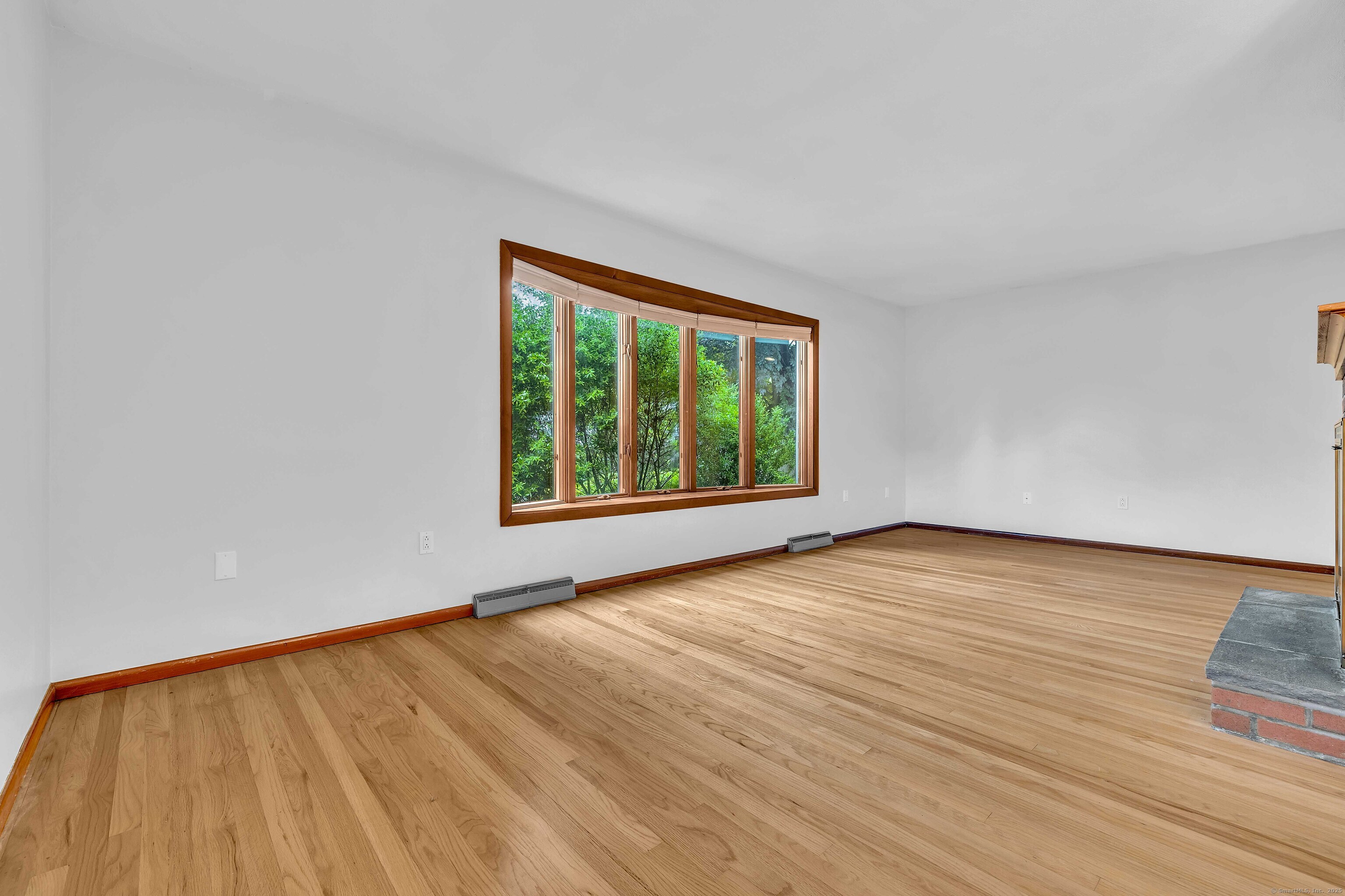 Stonington, Connecticut 06355, United States, 3 Bedrooms Bedrooms, ,2 BathroomsBathrooms,Residential,Pending,154467