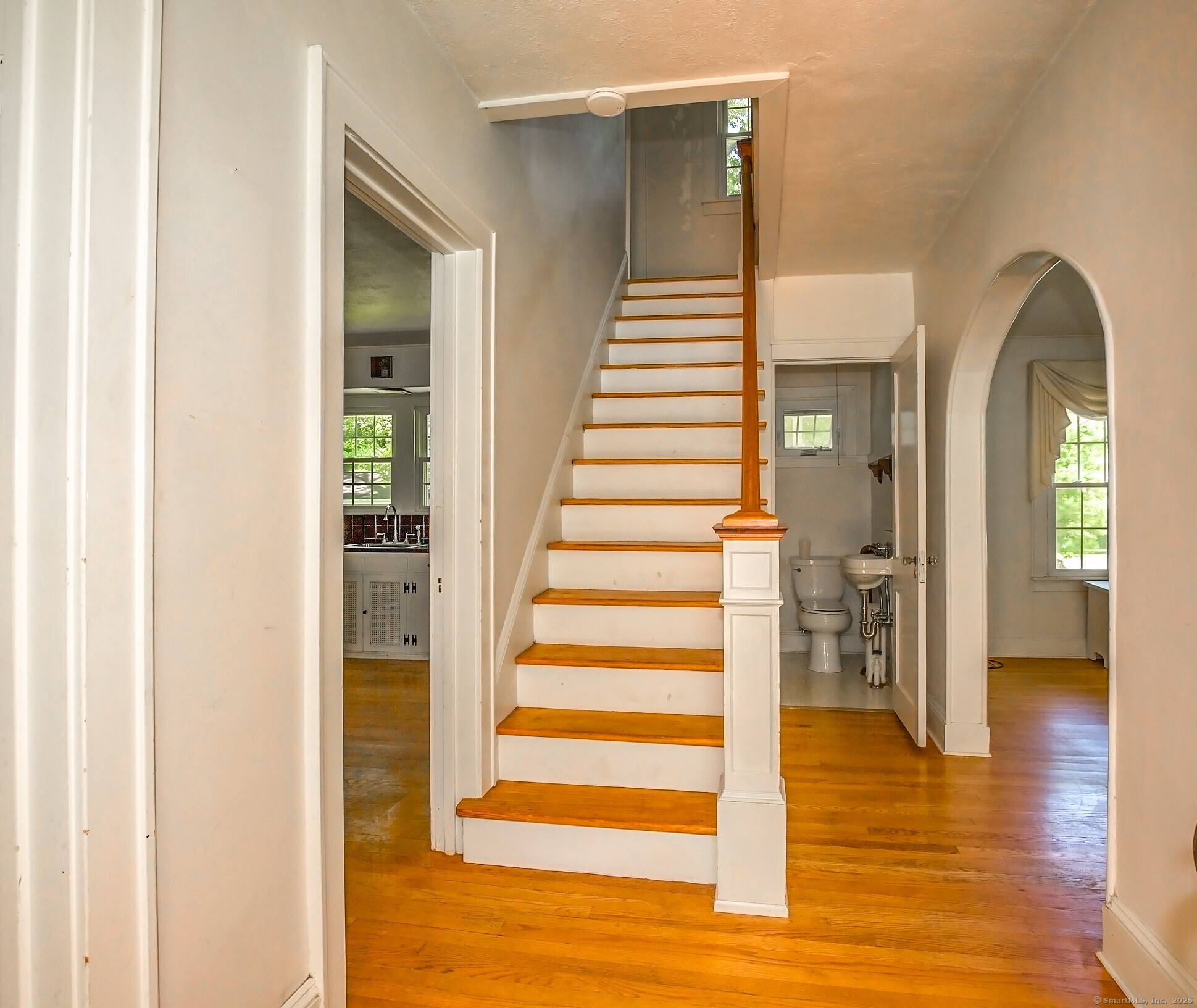 408 Maple Road