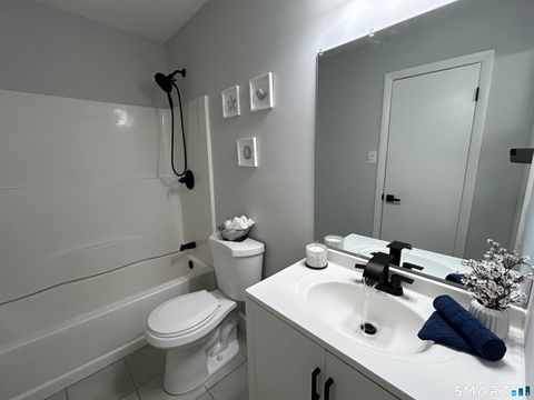 Tiny photo for 111 Sutton Place #111, Bloomfield, CT 06002 (MLS # 24145516)