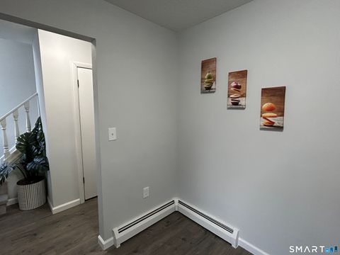 Tiny photo for 111 Sutton Place #111, Bloomfield, CT 06002 (MLS # 24145516)