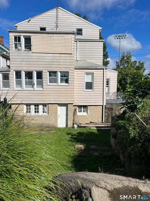 Photo of 256 Stillwater Avenue, Stamford, CT 06902 (MLS # 24211935)