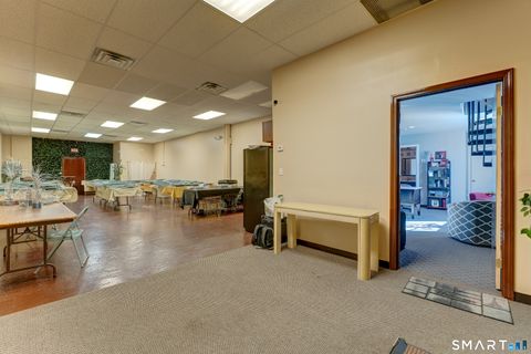 Tiny photo for 325 Treadwell Street #B5, Hamden, CT 06514 (MLS # 24154071)