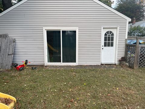 A home in East Hartford