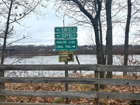 A home in Suffield