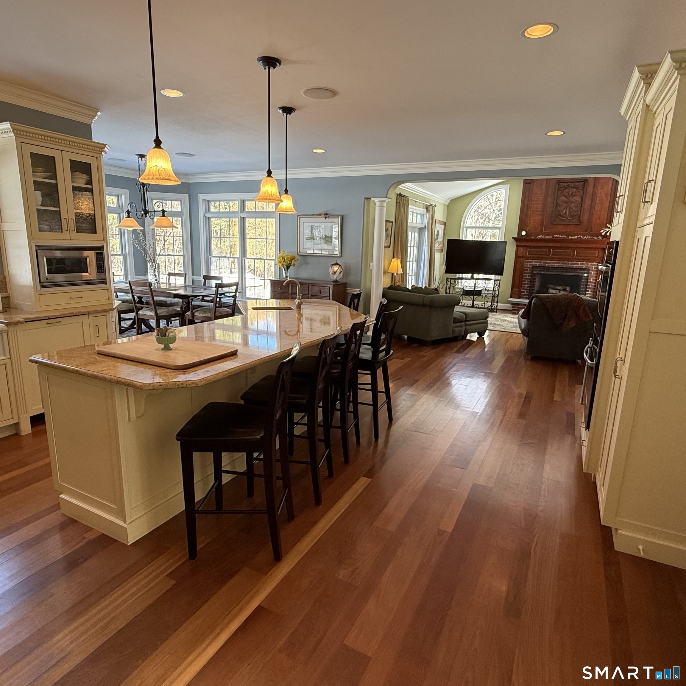 186 Highland View Drive