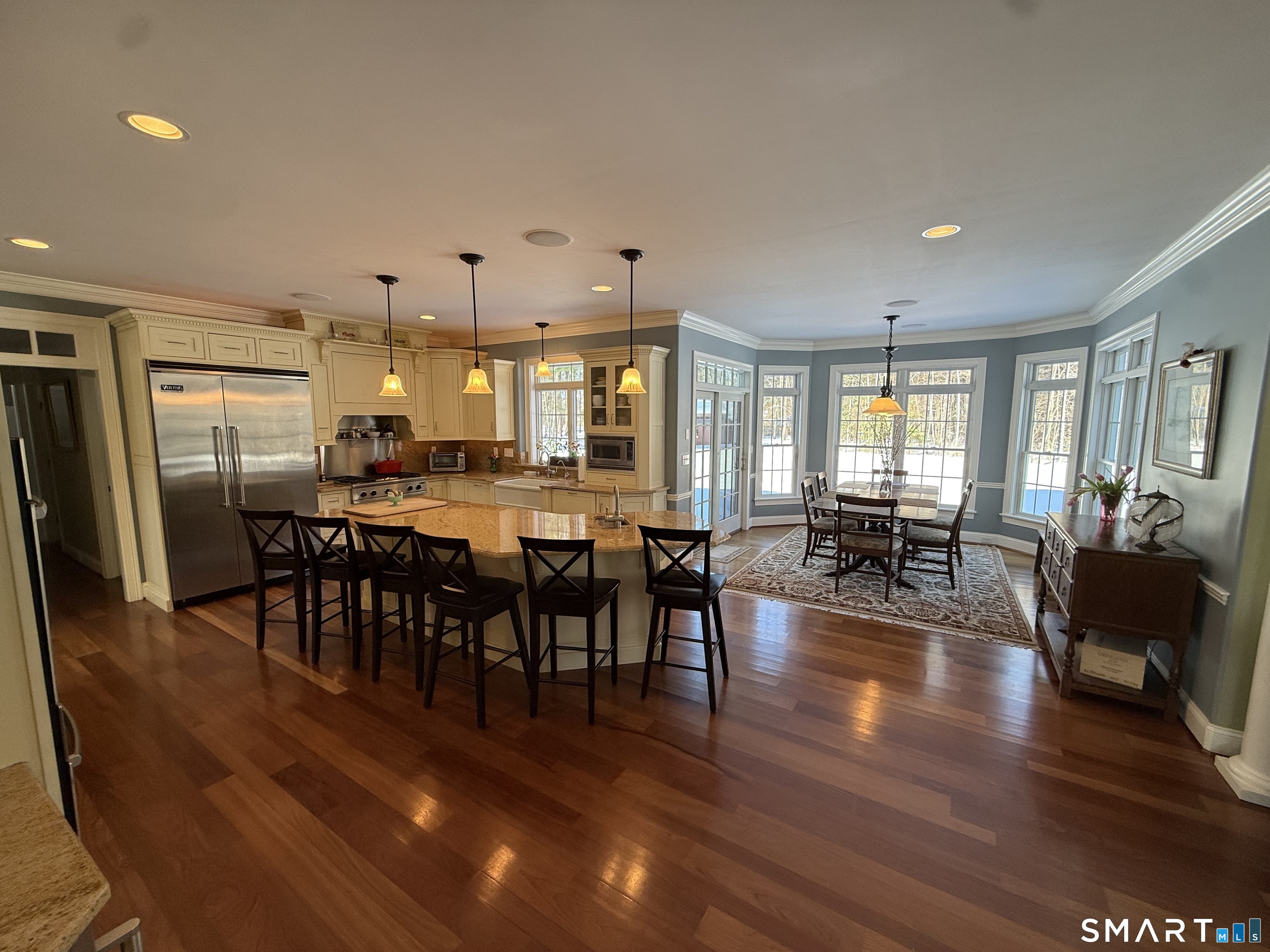 186 Highland View Drive