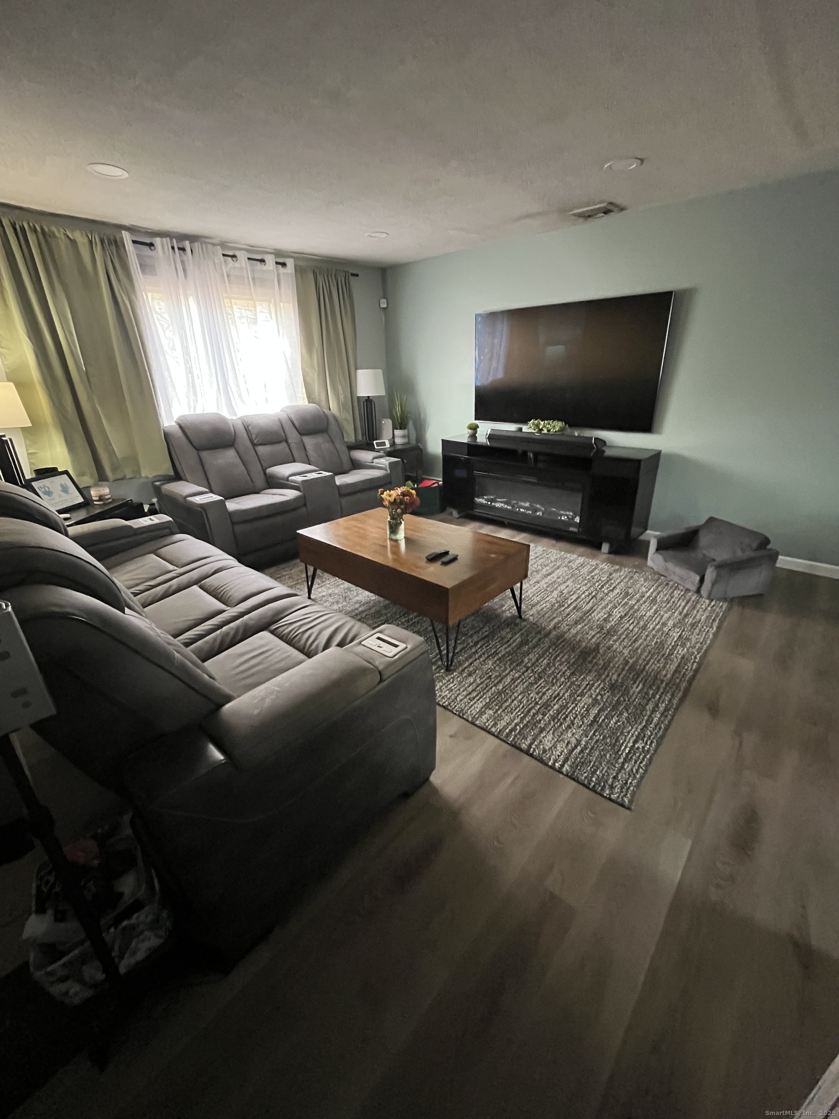 80 School House Road