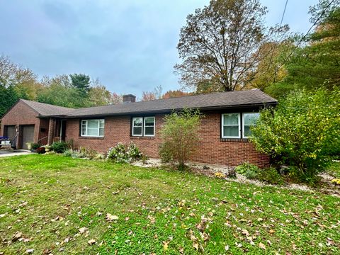 1449 River Blvd Extension Suffield CT 06078