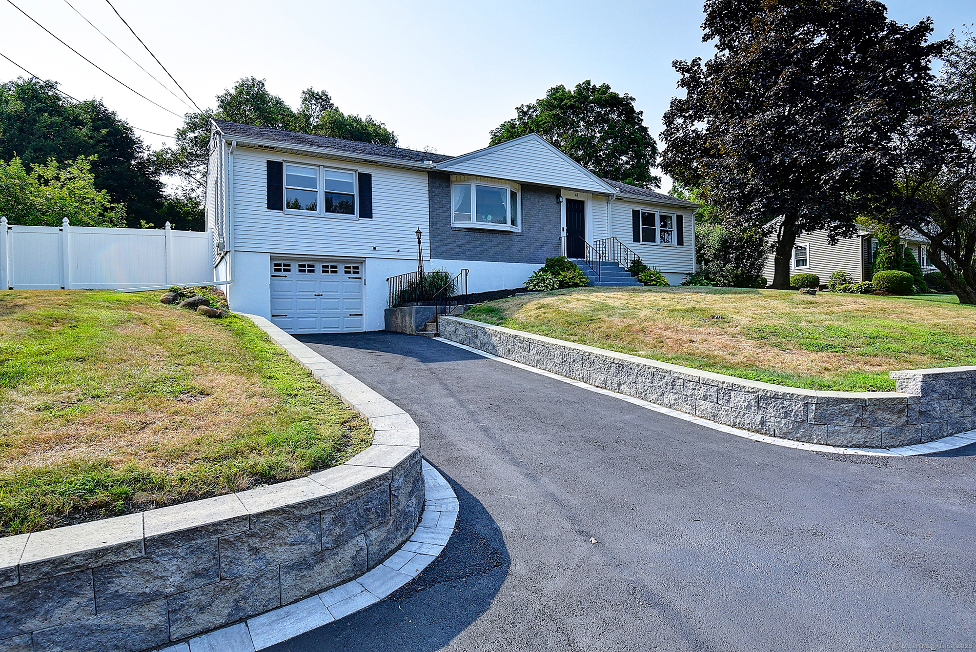 48 Deer Run Road